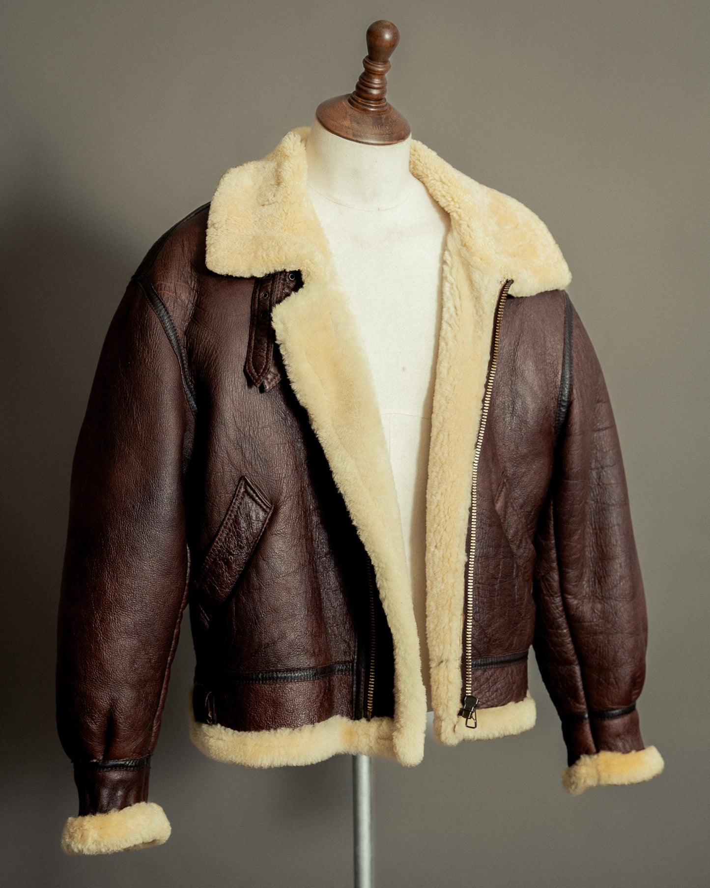 U.S. Army Air Forces Type B-3 Sheepskin Flight Jacket (XL)
