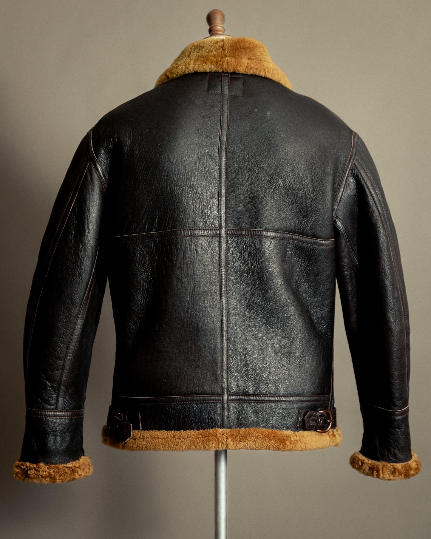 Vintage B-3 Sheepskin Bomber Jacket USAAF - Medium (42)