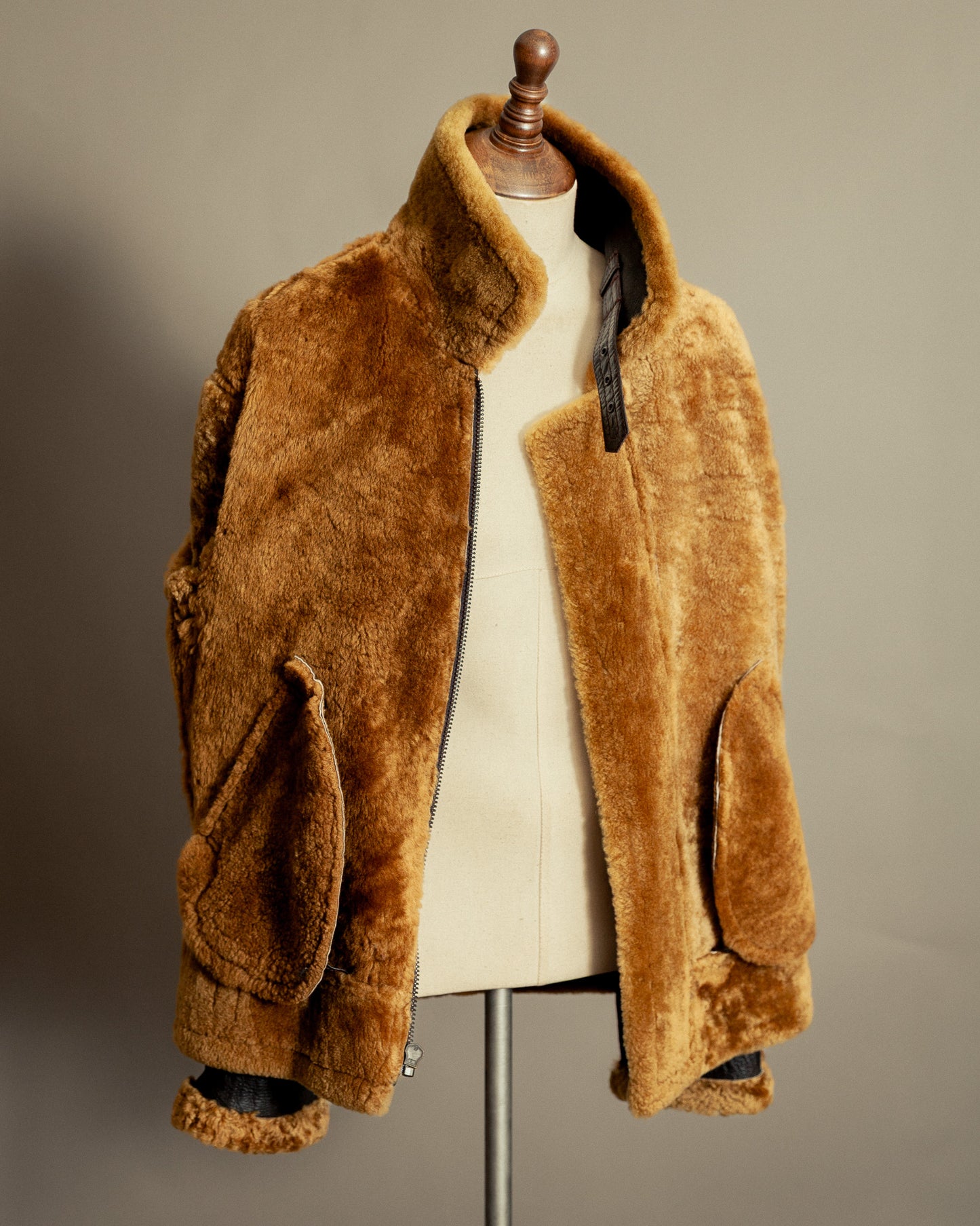 Vintage B-3 Sheepskin Bomber Jacket USAAF - Medium (42)