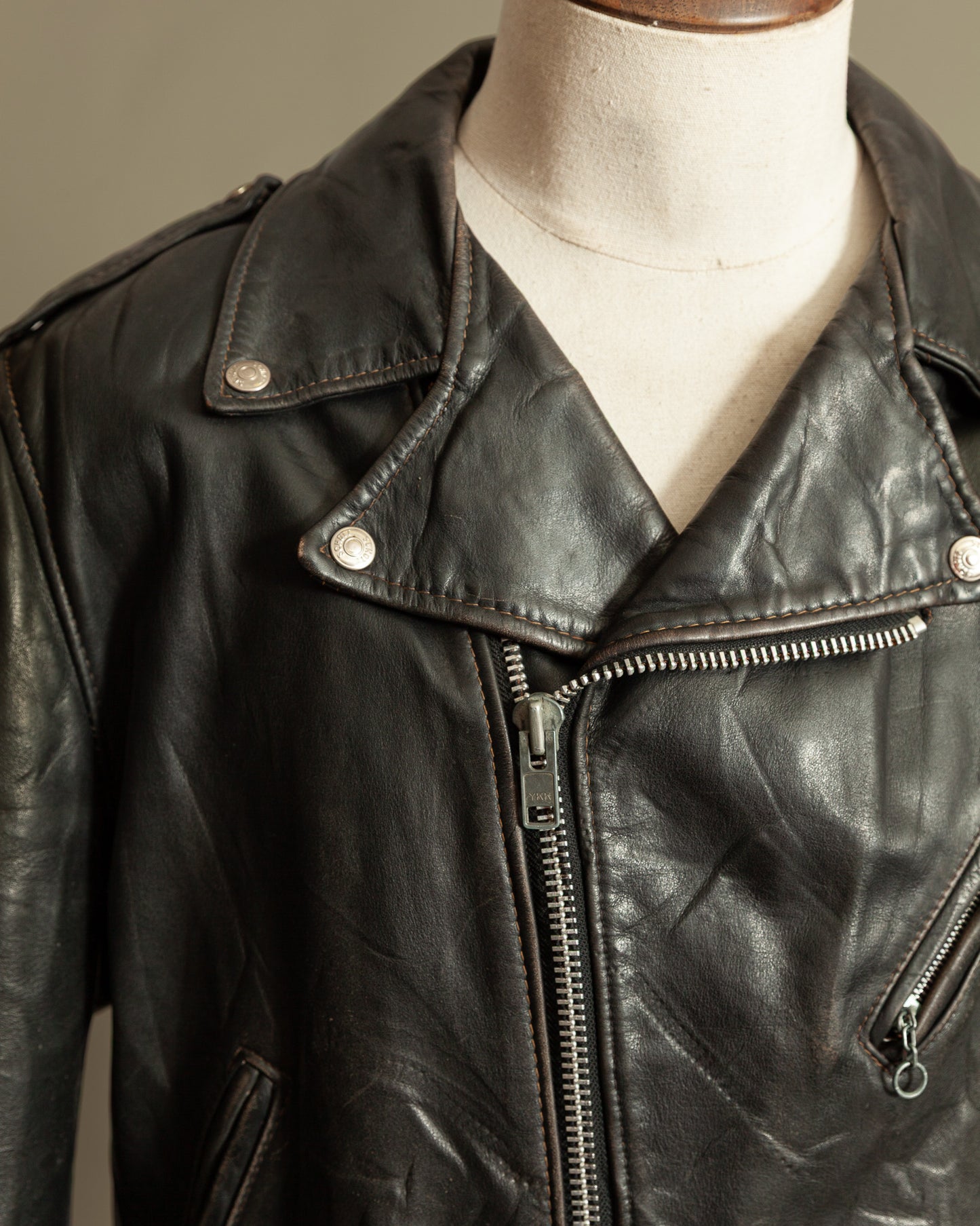 Vintage Schott Perfecto 115 Steerhide Leather Biker Jacket – Large (44)