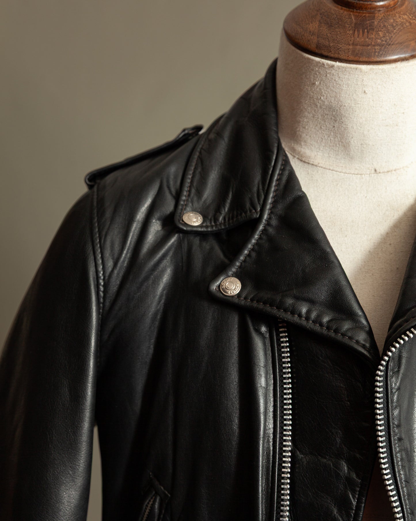 Vintage Schott Perfecto 118 Naked Cowhide Leather Biker Jacket - Small (38)