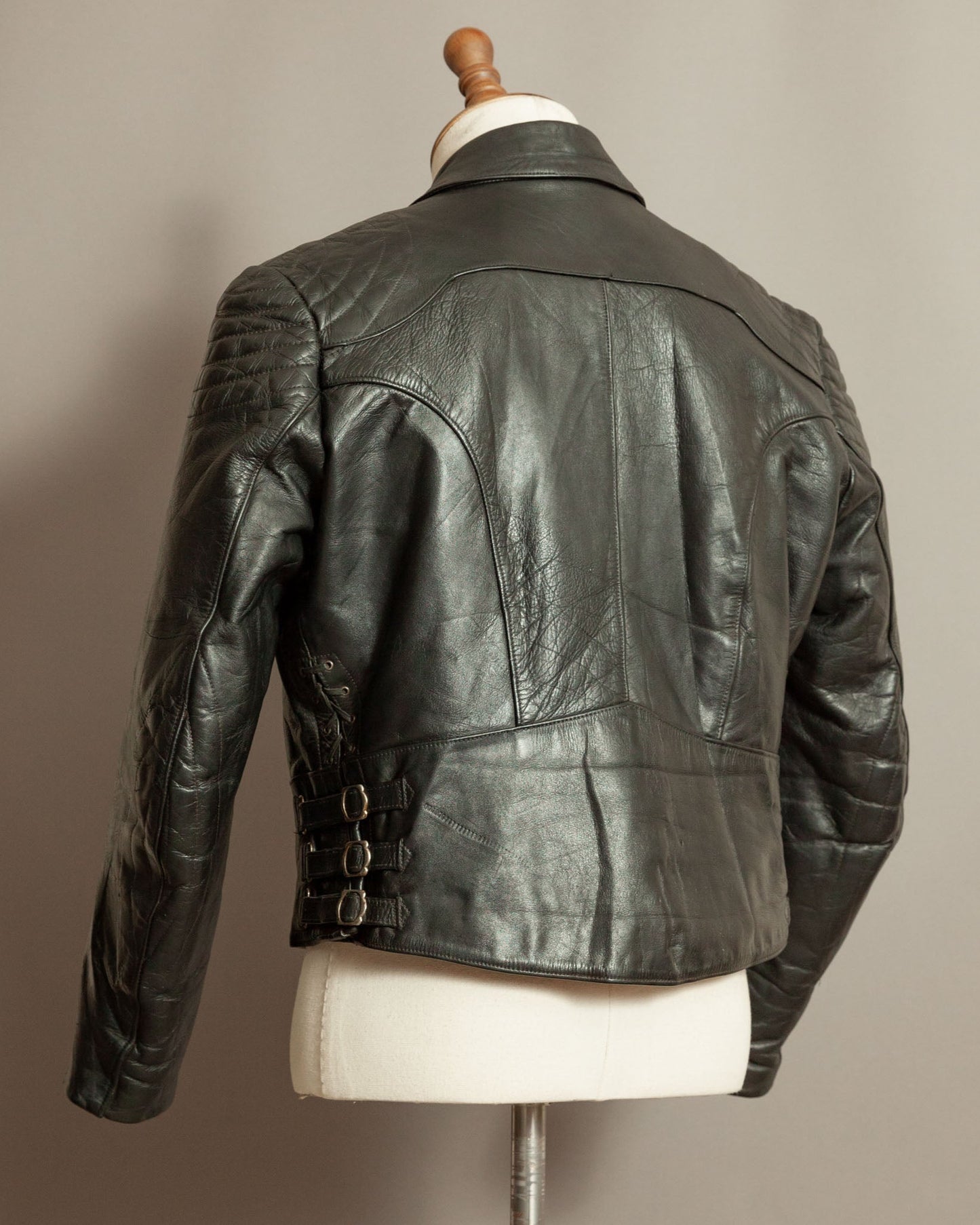 Authentic Vintage WWII German Luftwaffe Horsehide Leather Jacket - Small (38-40)
