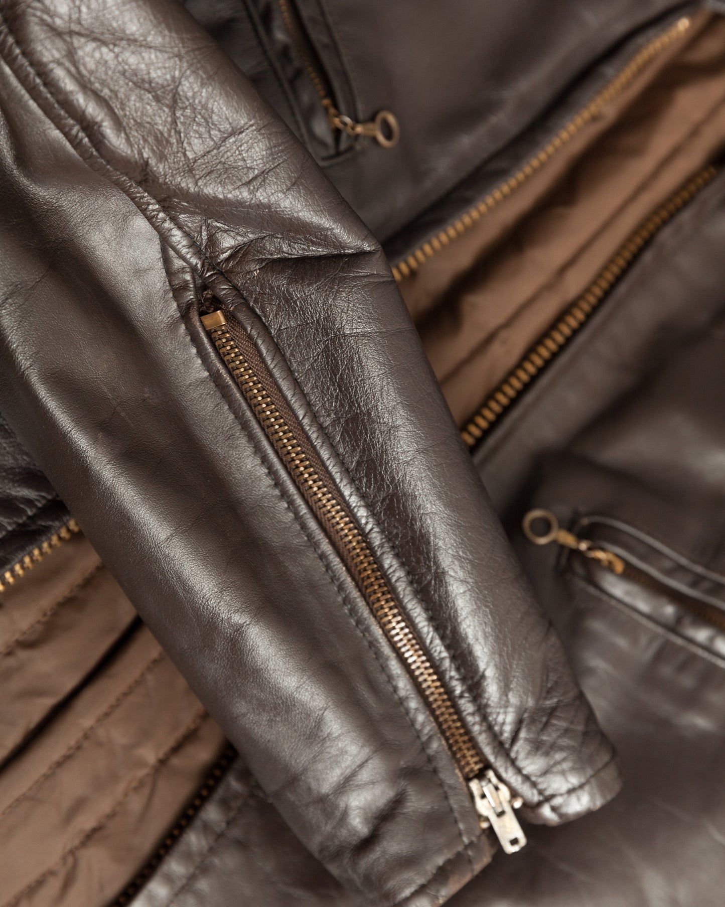 1960s Vintage Café Racer Leather Motorcycle Jacket - Small (38)