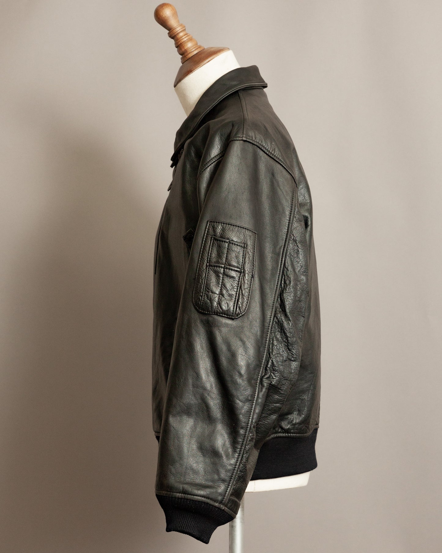 Vintage Avirex B-15 Leather Flight Jacket - Large (42-44)