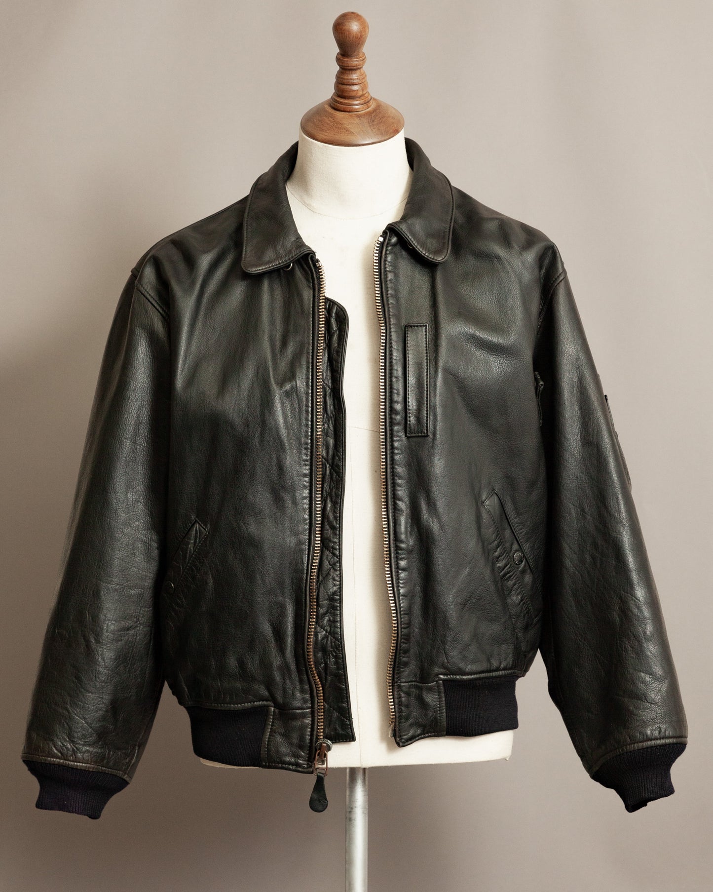 Vintage Avirex B-15 Leather Flight Jacket - Large (42-44)
