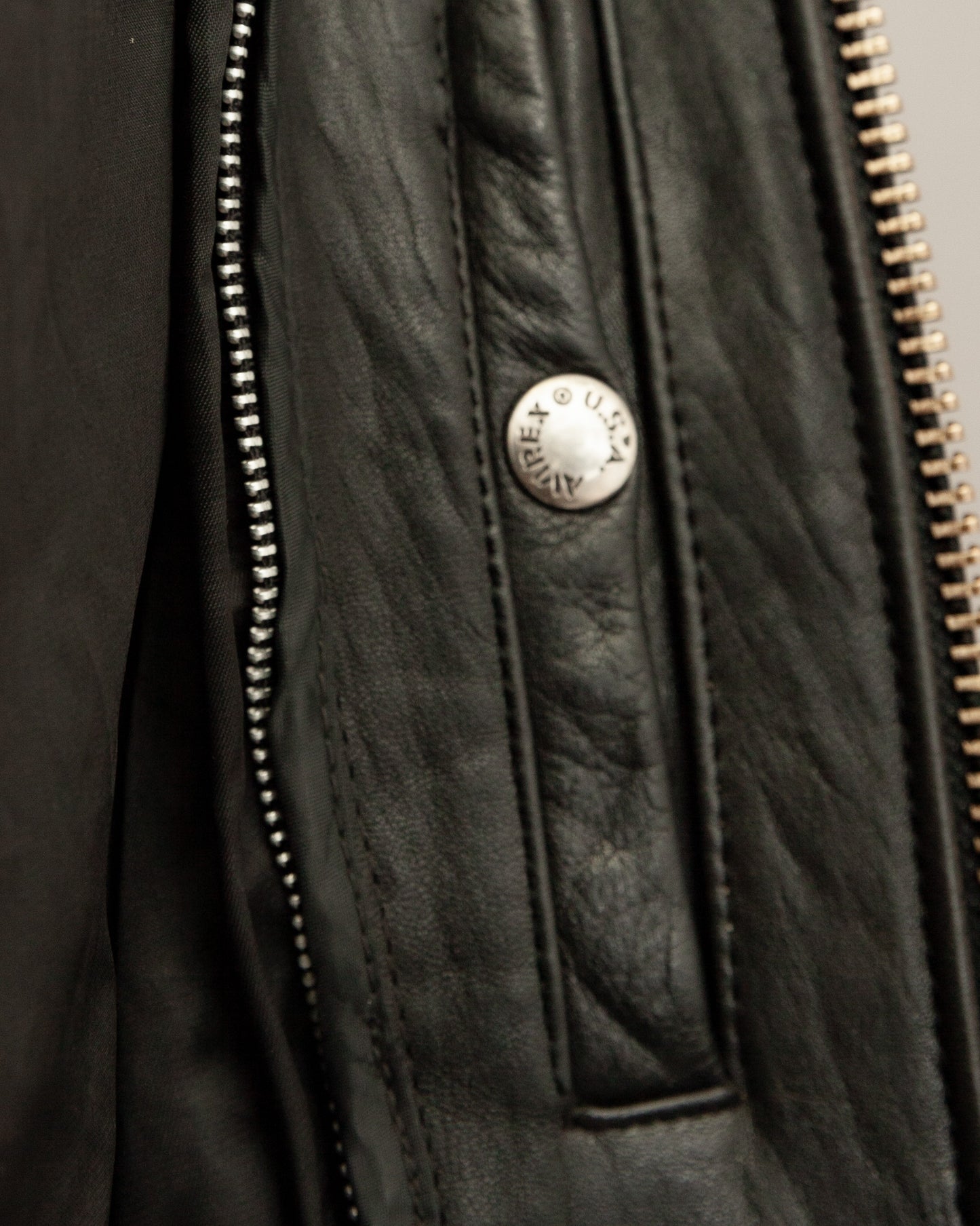 Vintage Avirex B-15 Leather Flight Jacket - Large (42-44)