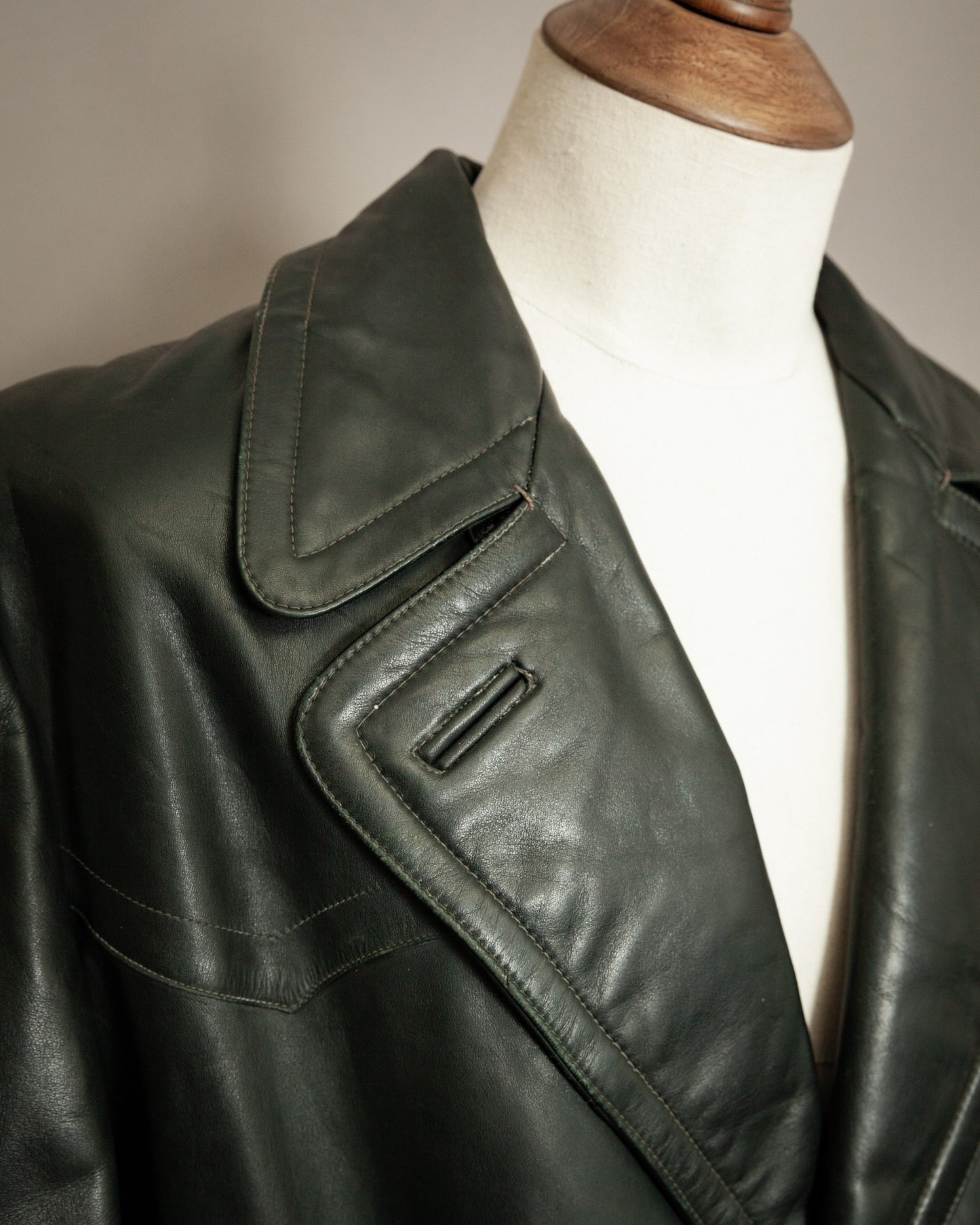 WWII German Officer’s Horsehide Leather Trench Coat – (42 Long)