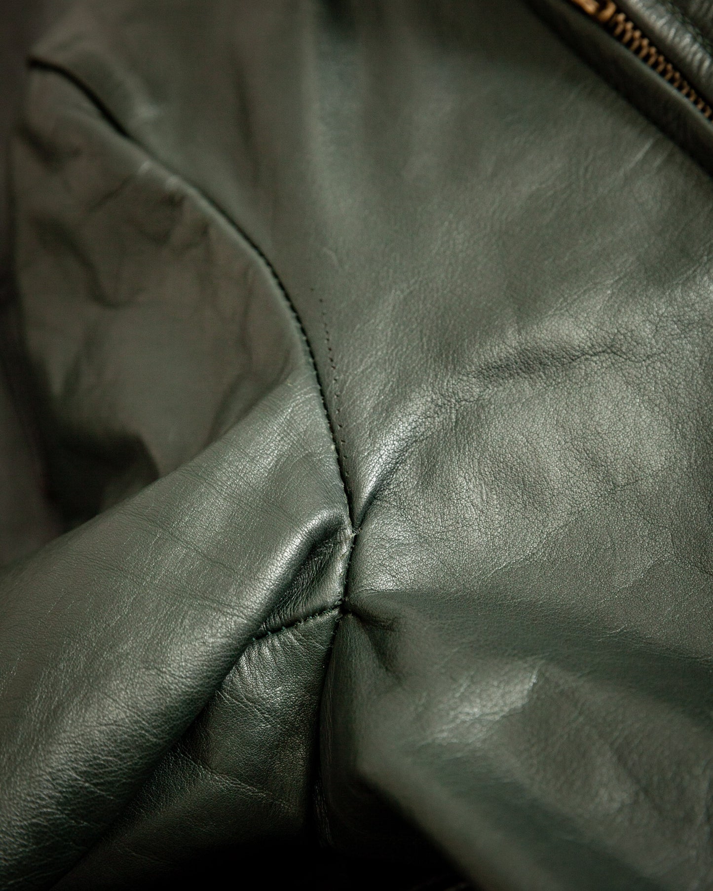 Vintage WWII German Horsehide Leather Motorcycle Jacket - Small (36-38)