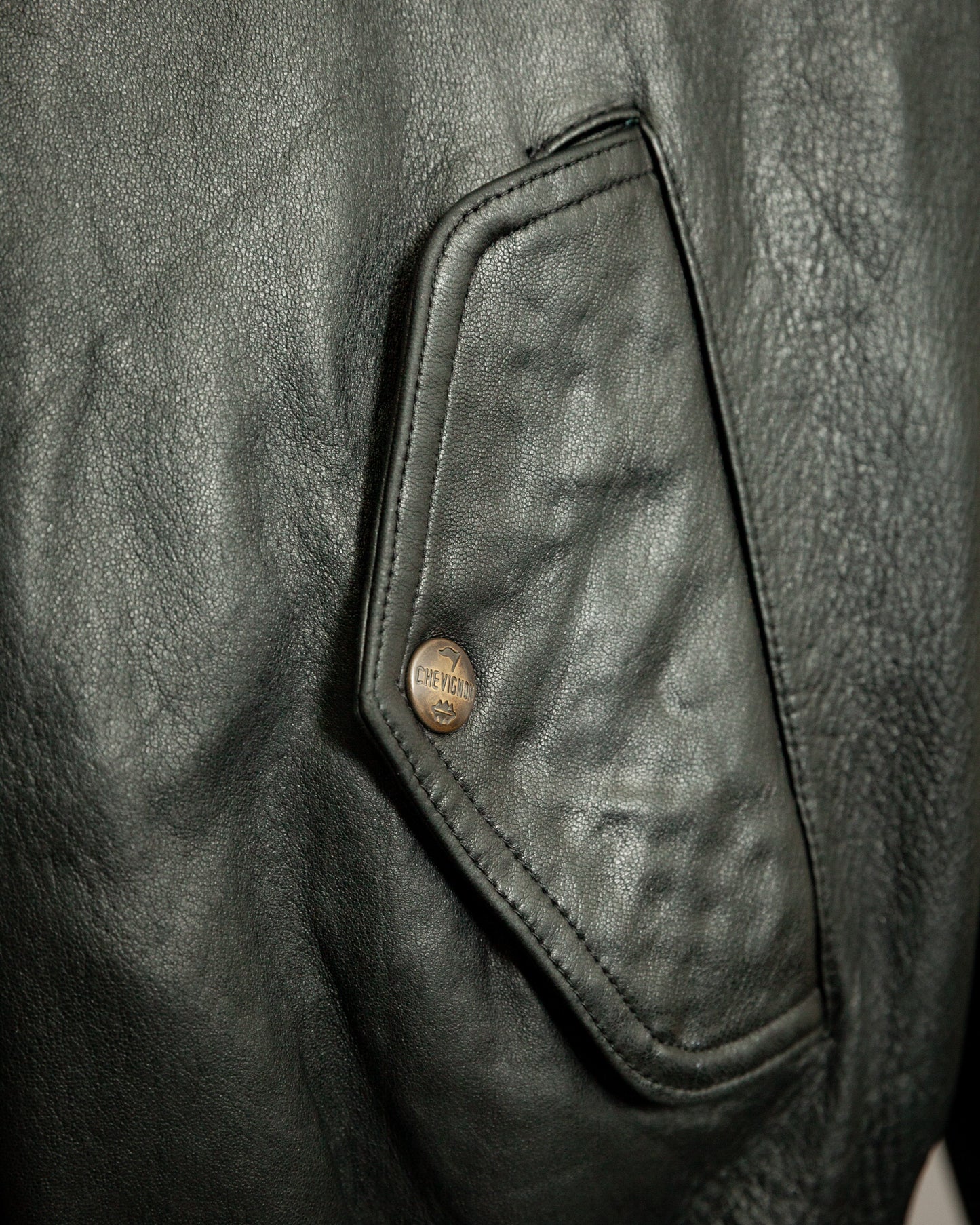 Chevignon 1980s Navy Blue Leather Bomber Jacket – XXL (46-48)