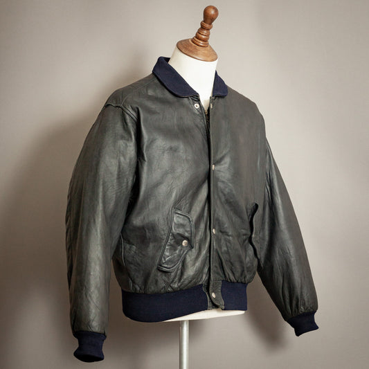 Chevignon 1980s Navy Blue Leather Bomber Jacket – Large (42-44)