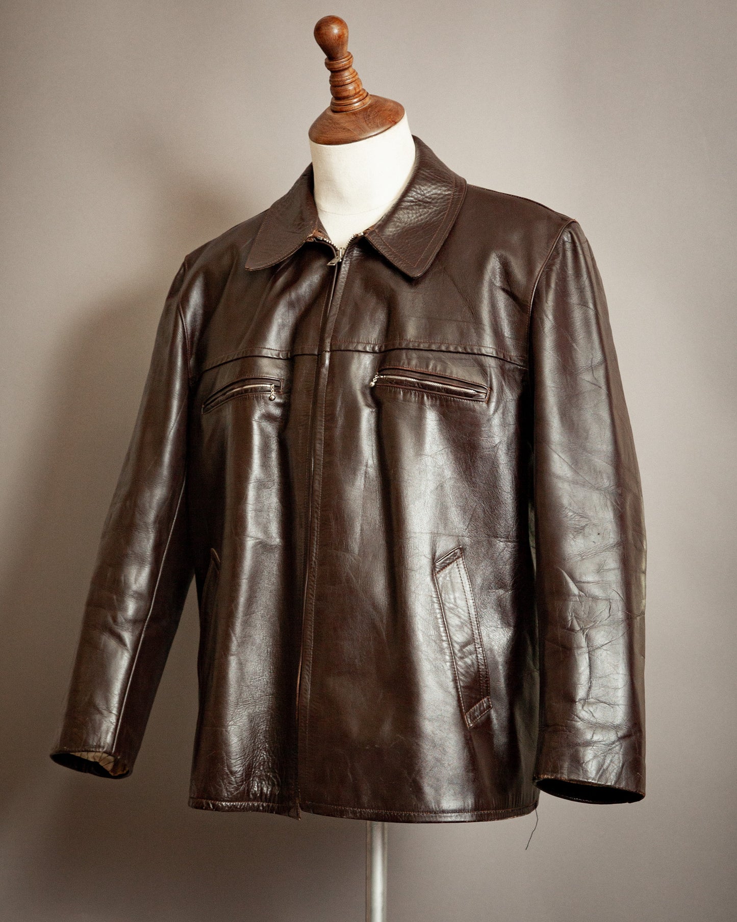 Vintage 1950s French Véritable Vachette Leather Jacket – XL (44-46)