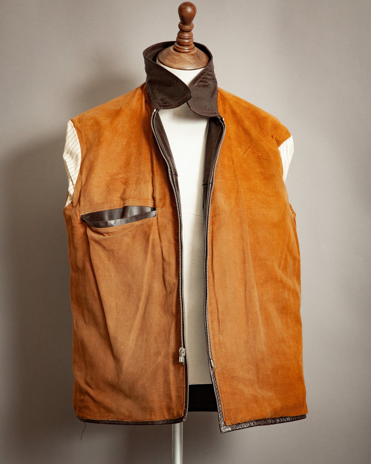Vintage 1950s French Véritable Vachette Leather Jacket – XL (44-46)