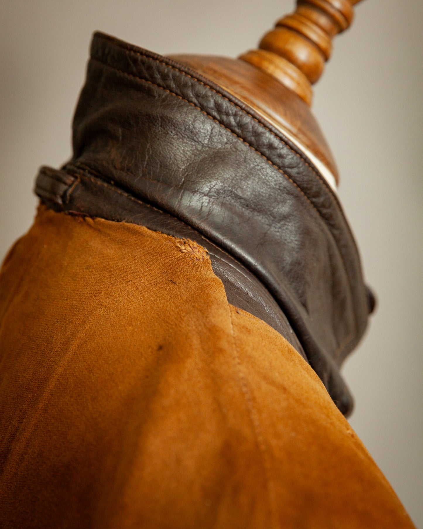 Vintage WW2 German Horsehide Leather Motorcycle Jacket - Large (44-46)