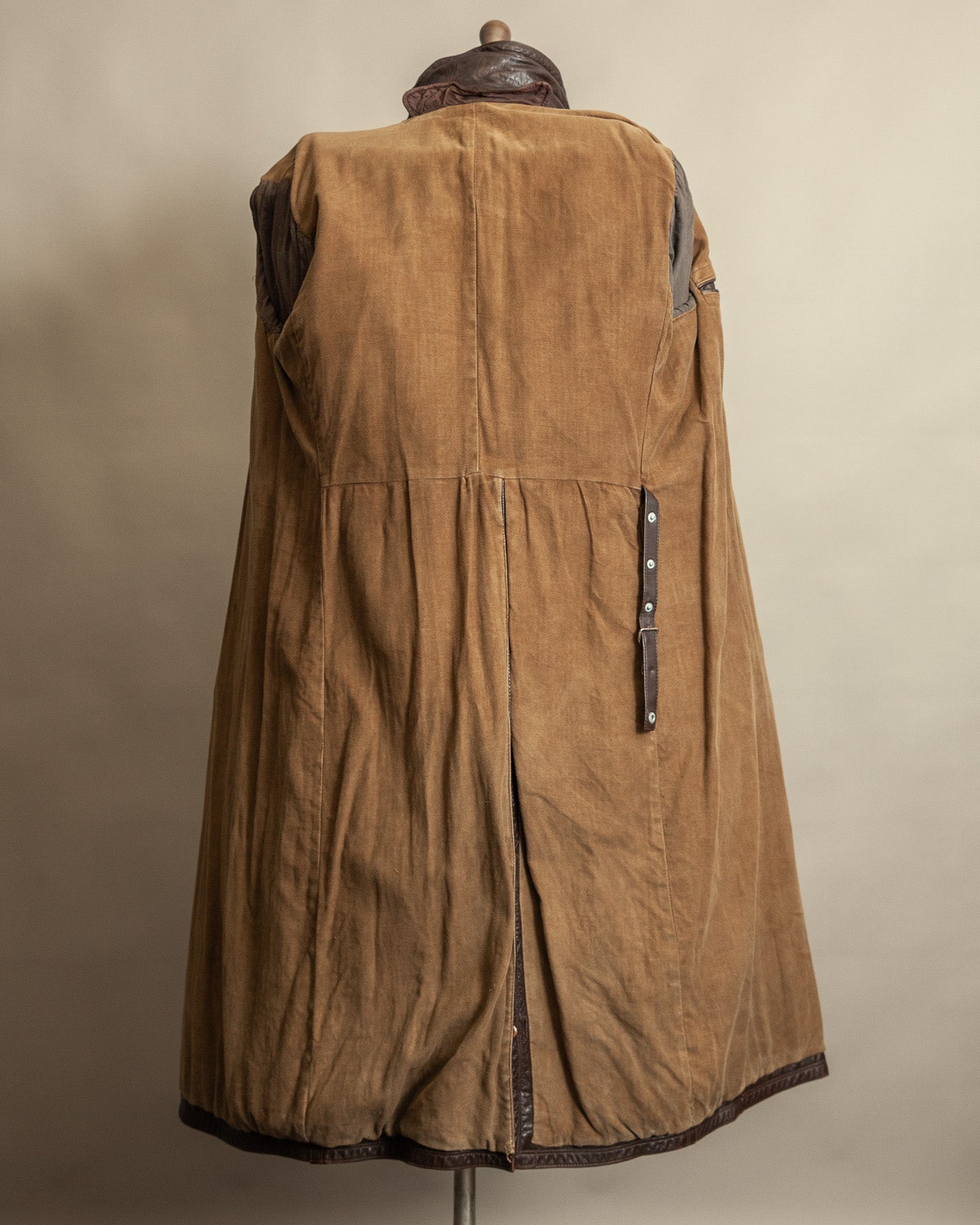 Vintage 1940s German Officer Horsehide Leather Trench Coat