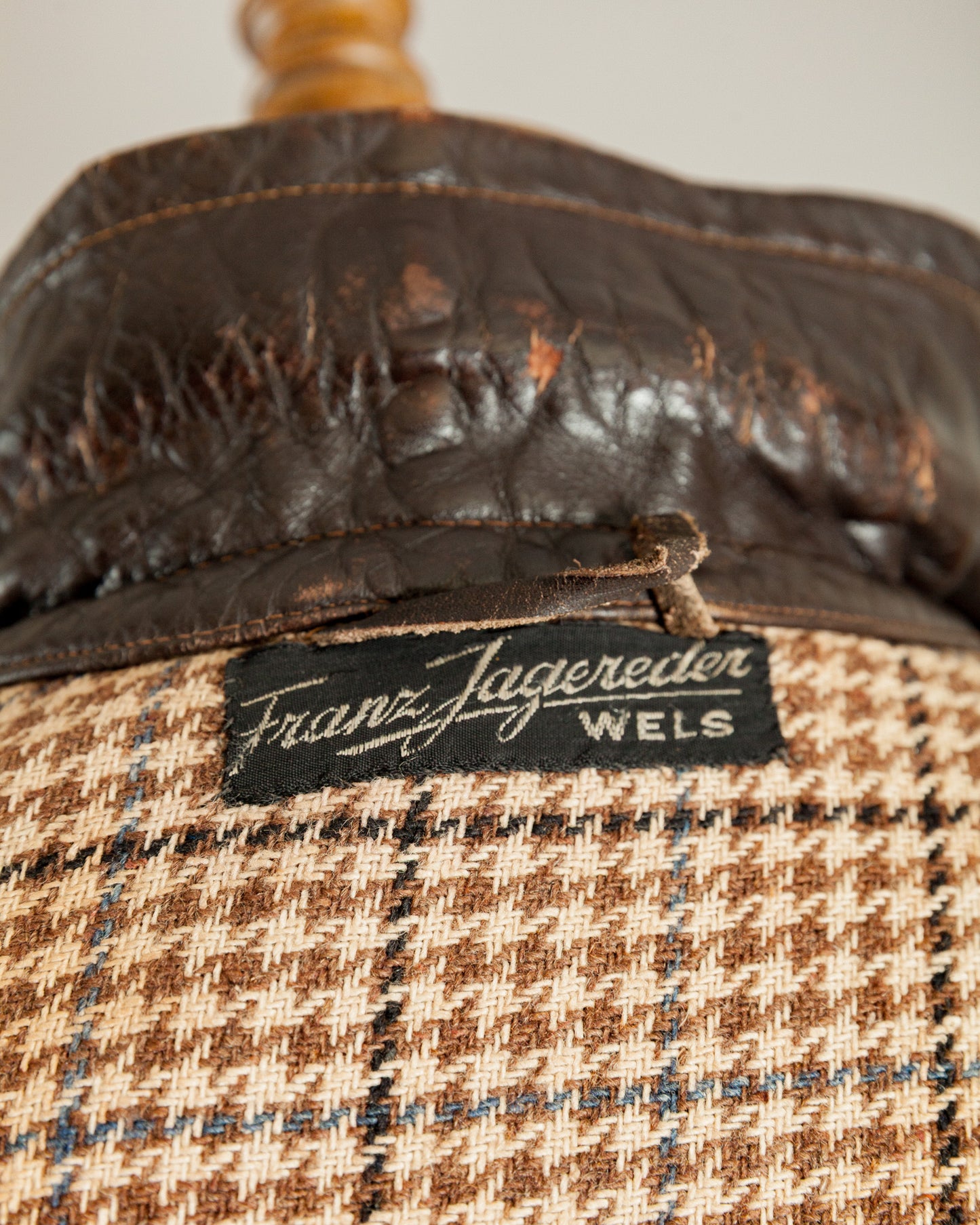 1940s Horsehide Leather Motorcycle Jacket - Small (36-38)