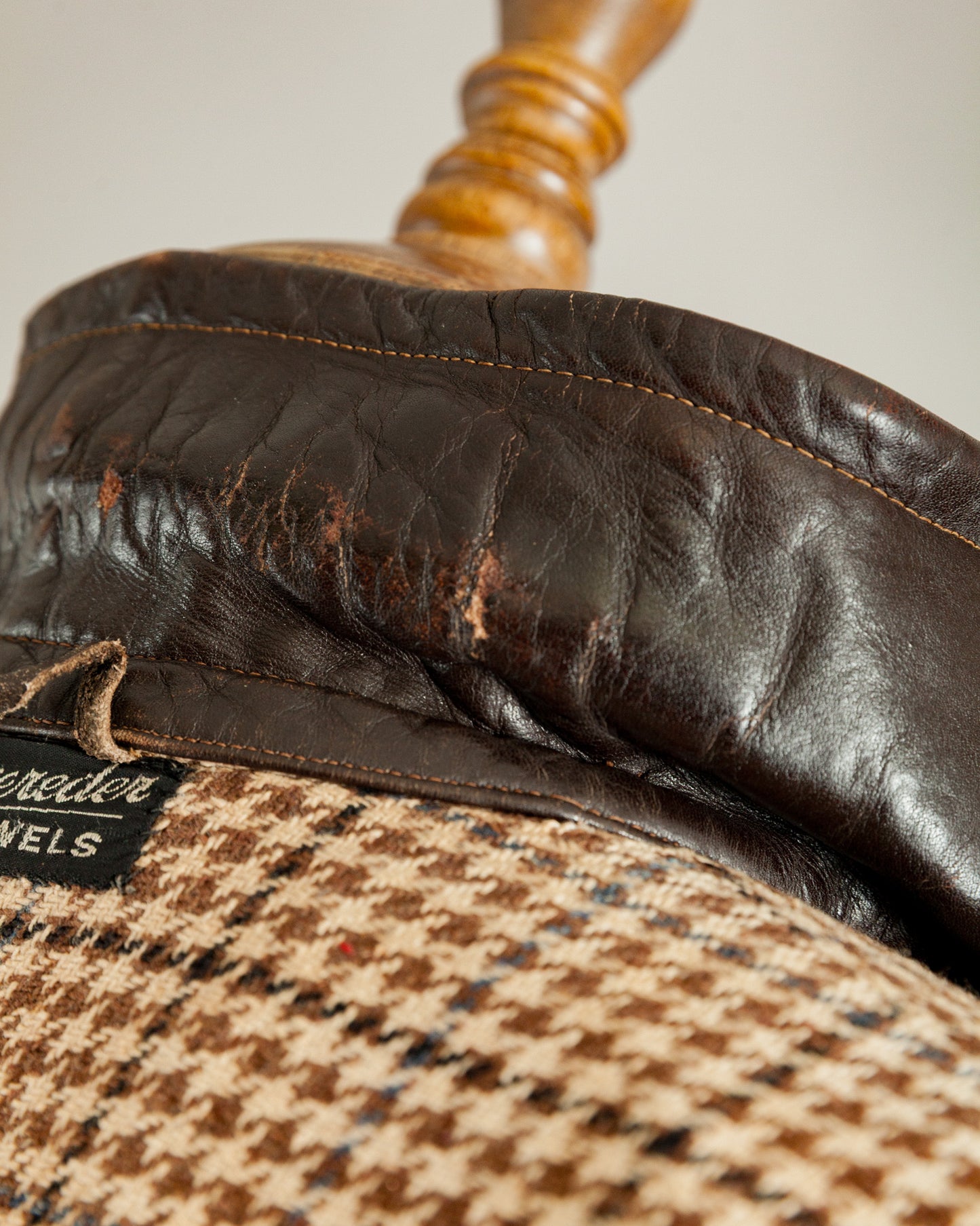 1940s Horsehide Leather Motorcycle Jacket - Small (36-38)