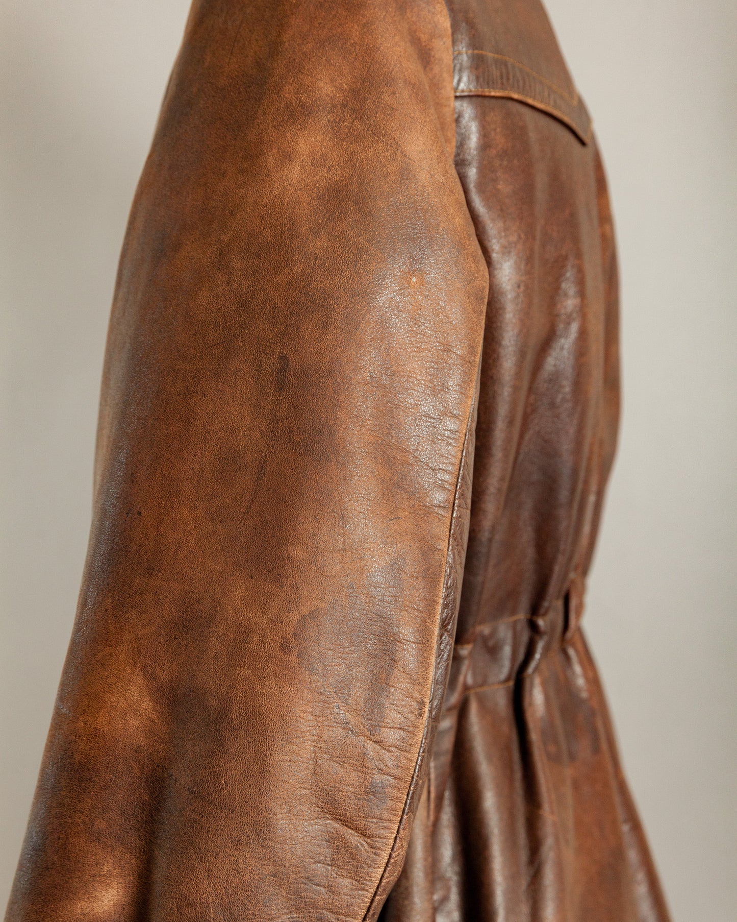 1940s German Horsehide Belted Motorcycle Jacket - Medium (42-44)