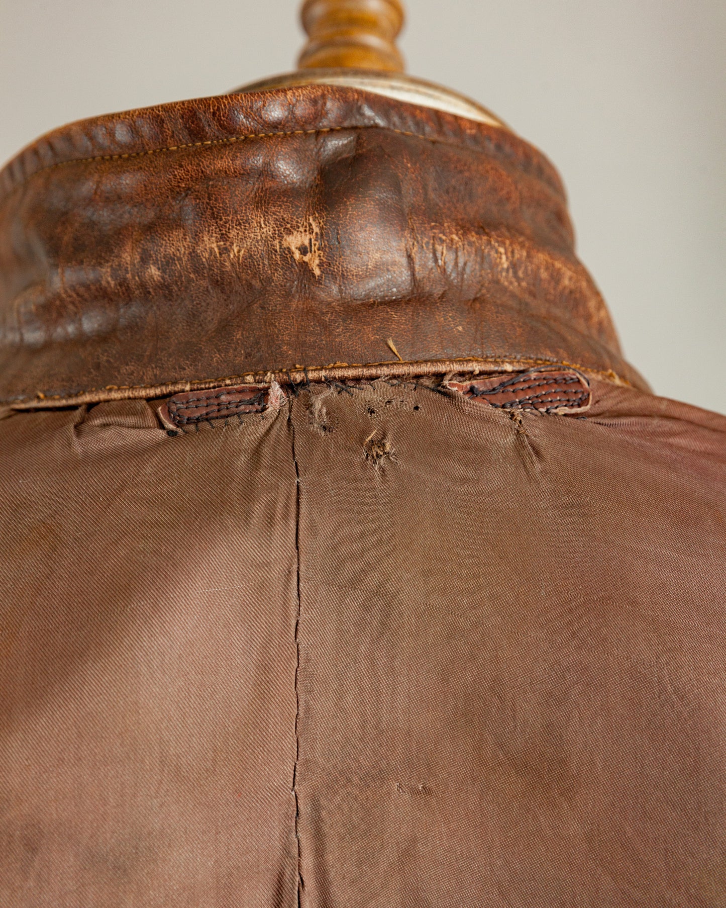 1940s German Horsehide Belted Motorcycle Jacket - Medium (42-44)