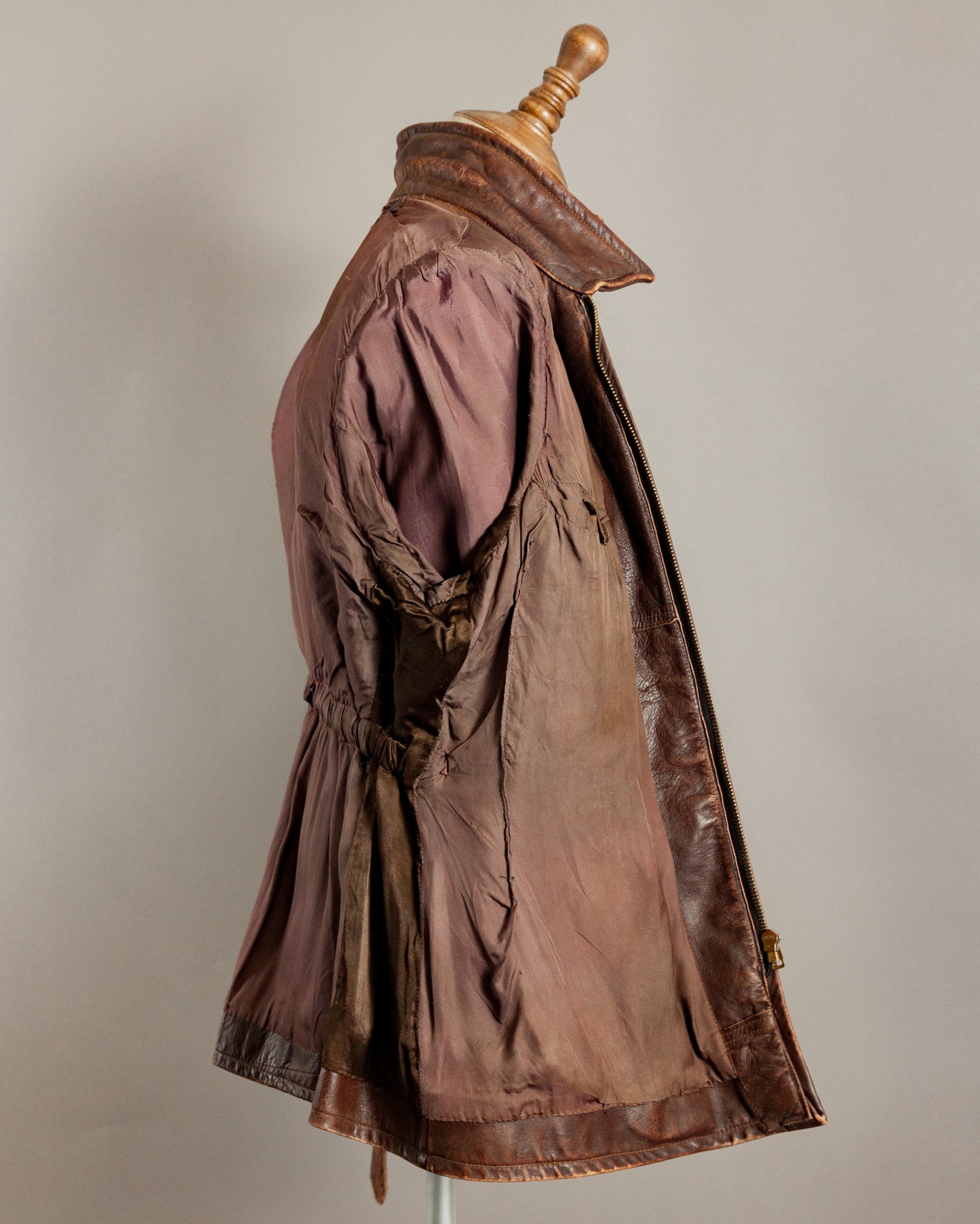 1940s German Horsehide Belted Motorcycle Jacket - Medium (42-44)