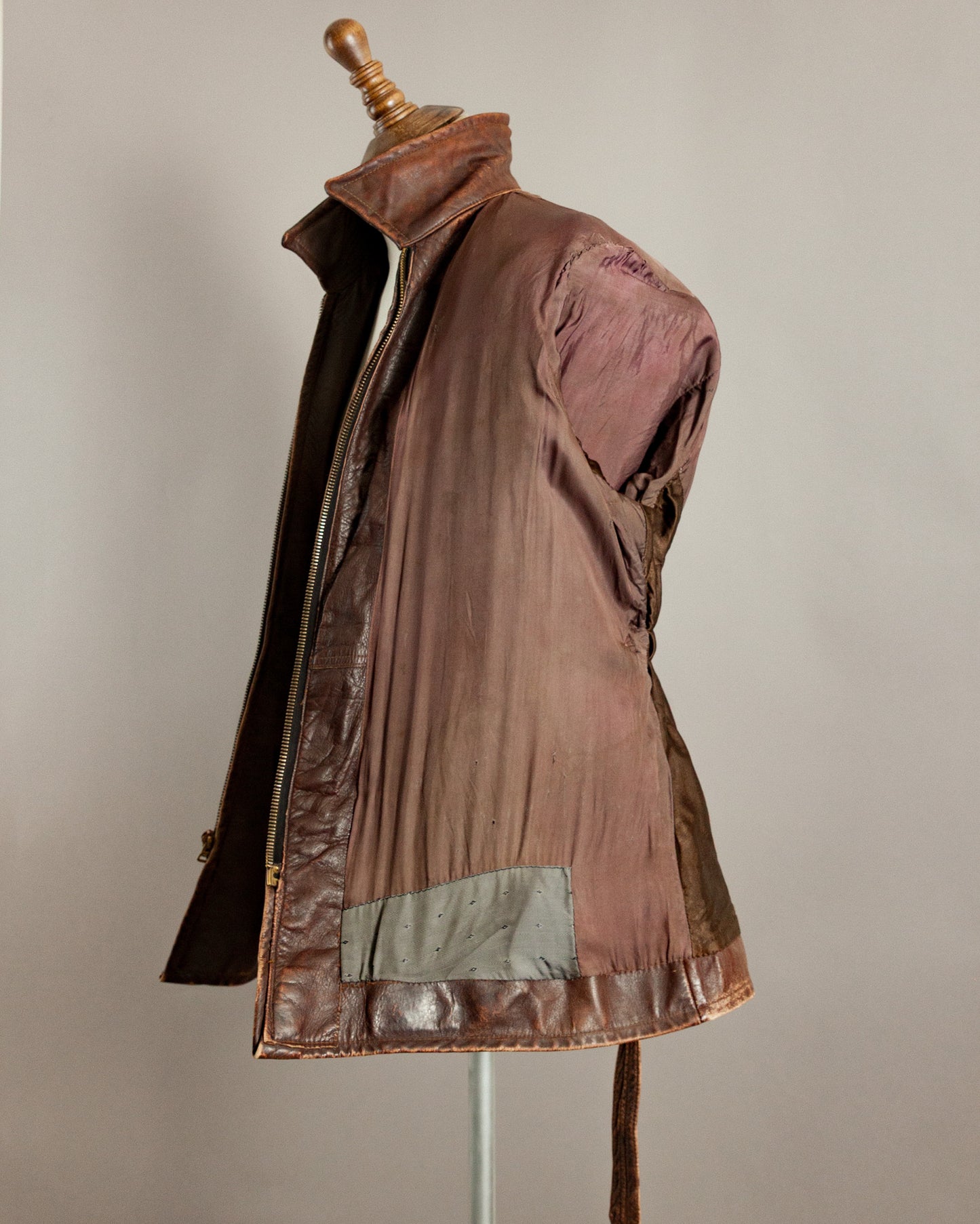 1940s German Horsehide Belted Motorcycle Jacket - Medium (42-44)