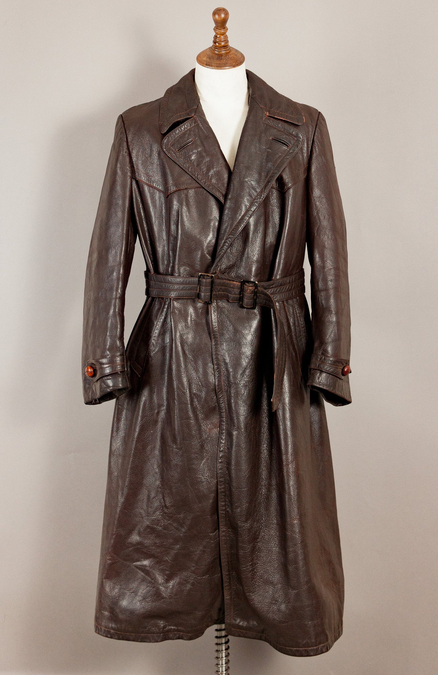 1940s Striwa German Officer’s Trench Coat- Large (42-44)
