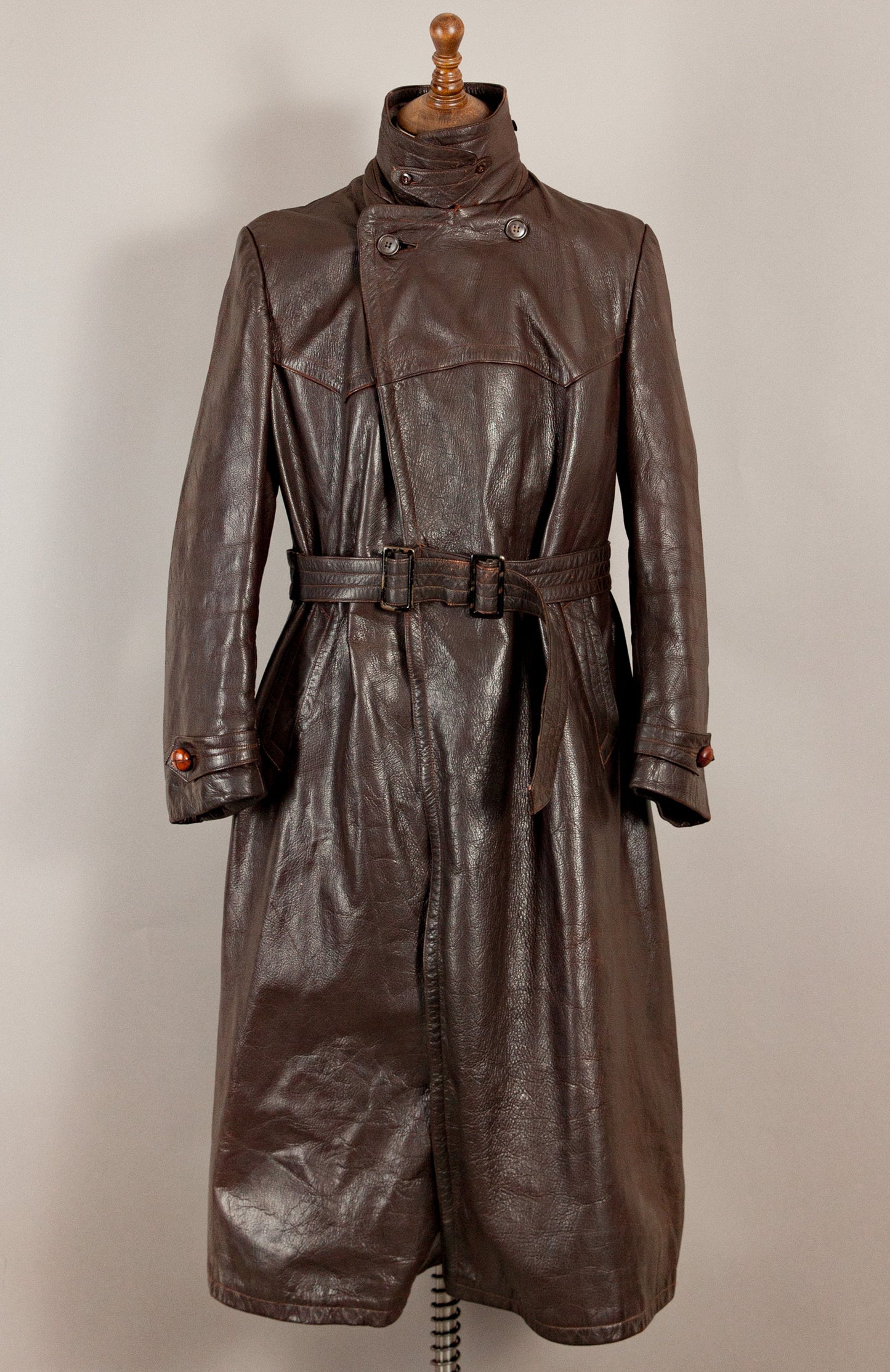 1940s Striwa German Officer’s Trench Coat- Large (42-44)