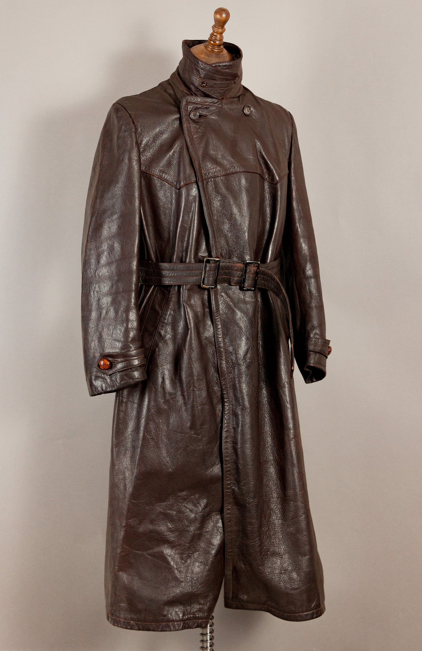 1940s Striwa German Officer’s Trench Coat- Large (42-44)