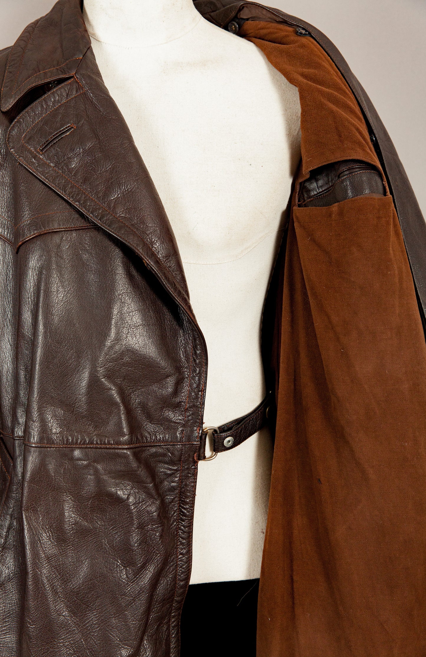 1940s Striwa German Officer’s Trench Coat- Large (42-44)