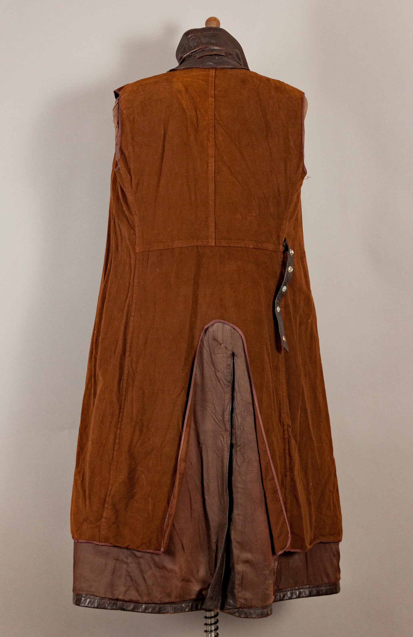 1940s Striwa German Officer’s Trench Coat- Large (42-44)