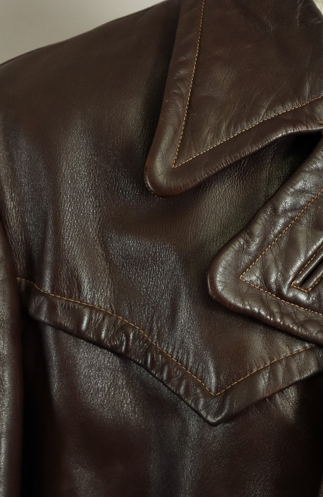 Rare 1940s German Wehrmacht Officer's Horsehide Leather Trench Coat (42-44)
