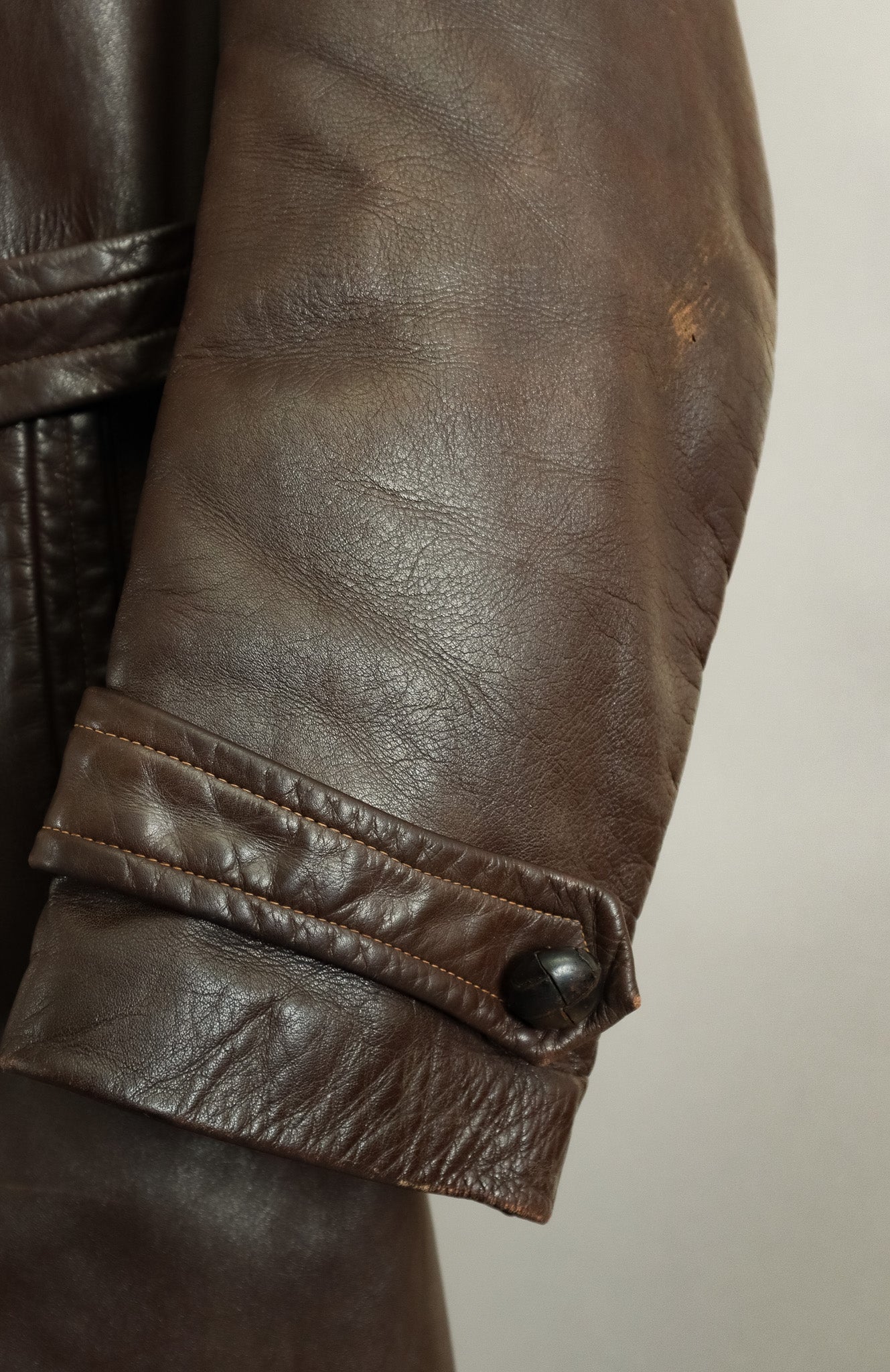 Rare 1940s German Wehrmacht Officer's Horsehide Leather Trench Coat (42-44)