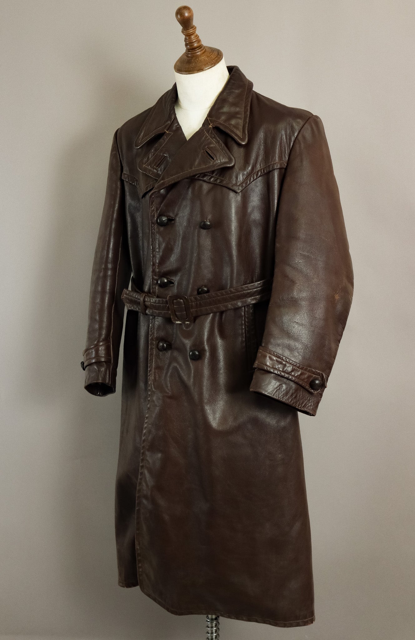 Rare 1940s German Wehrmacht Officer's Horsehide Leather Trench Coat (42-44)