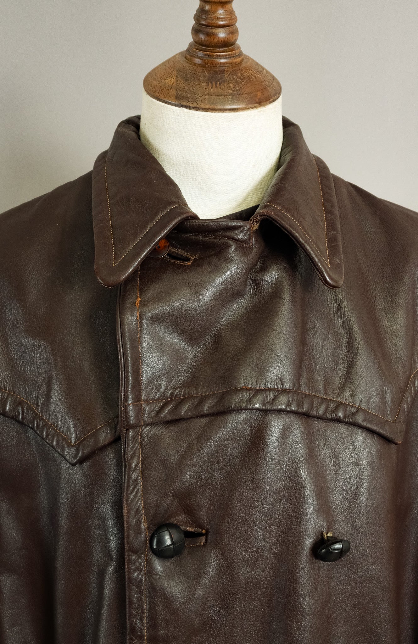 Rare 1940s German Wehrmacht Officer's Horsehide Leather Trench Coat (42-44)
