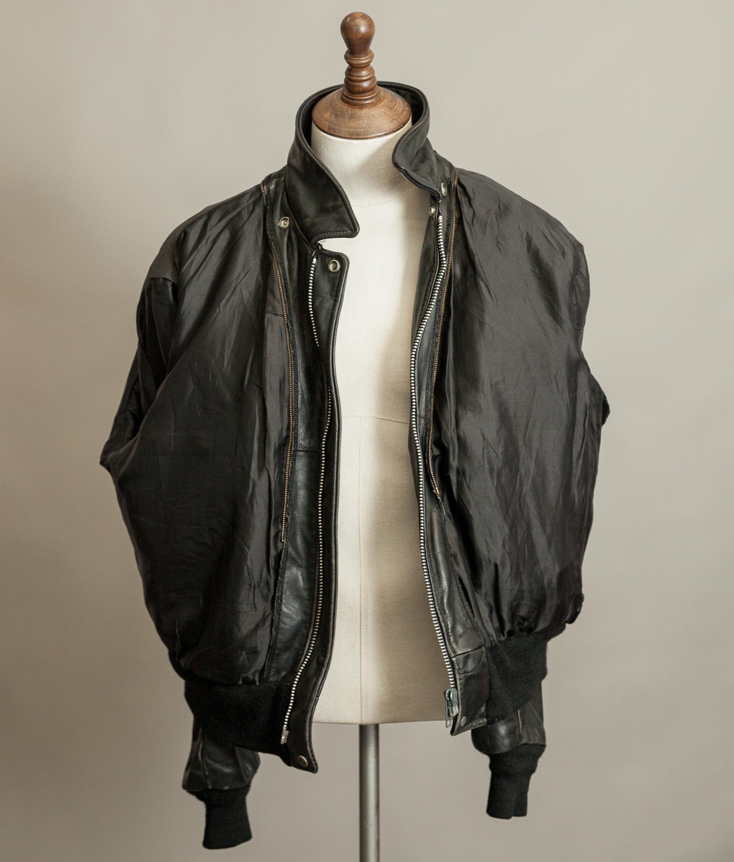 Vintage 1980s Schott A-2 Leather Flight Jacket 184SM
