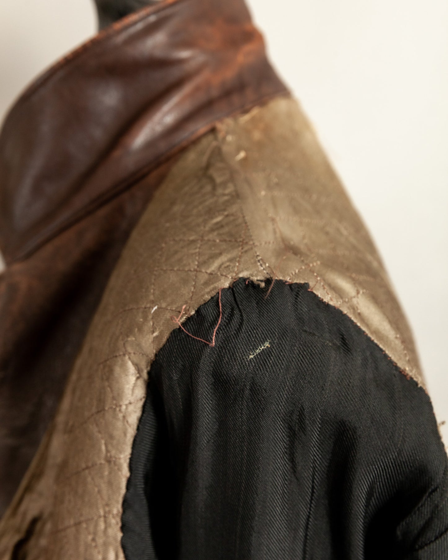 Vintage 1940s French Horsehide Leather Car Coat Large (44S)