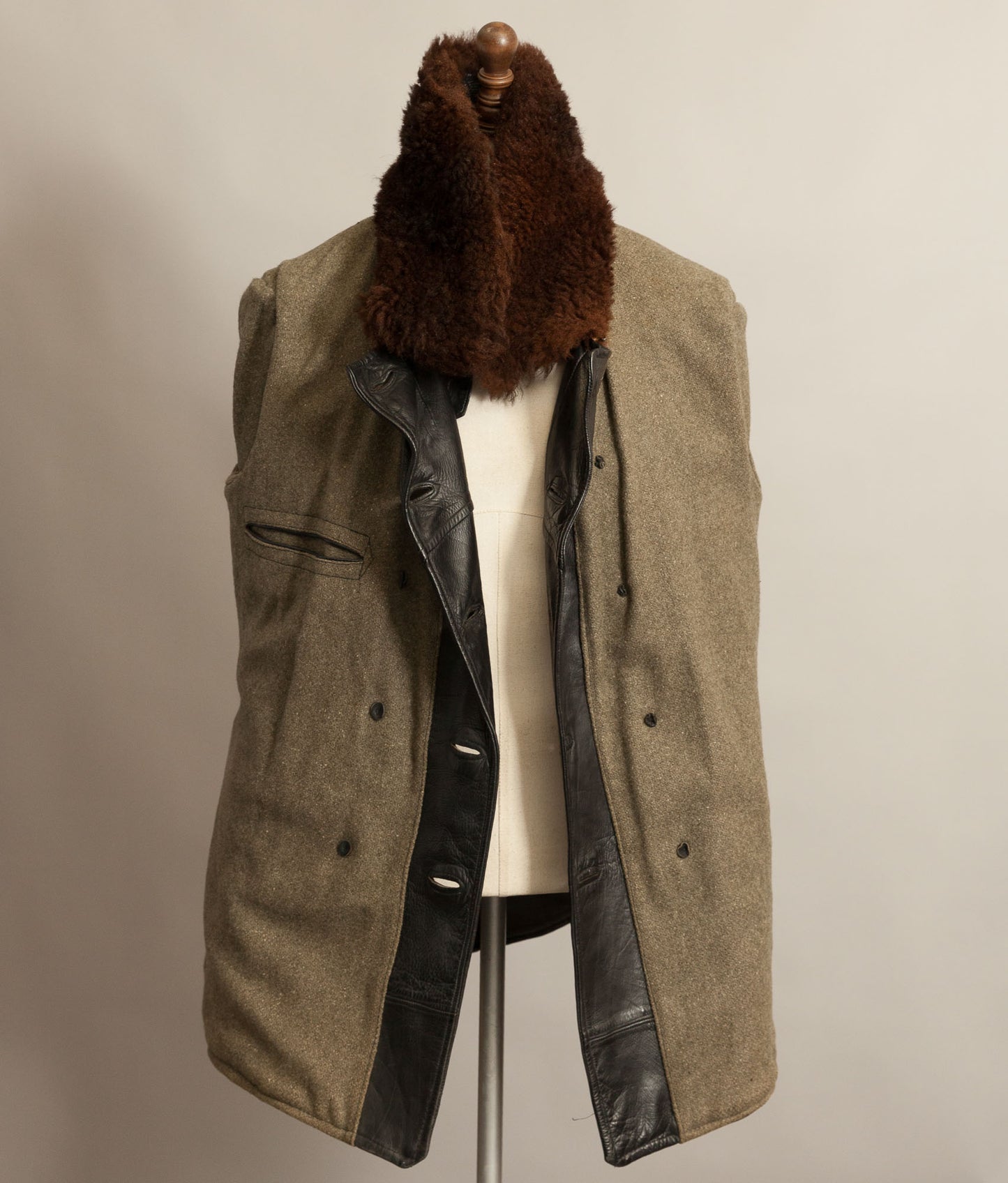 Vintage 1940s Swedish Goatskin Leather Officers Coat Sheepskin Collar