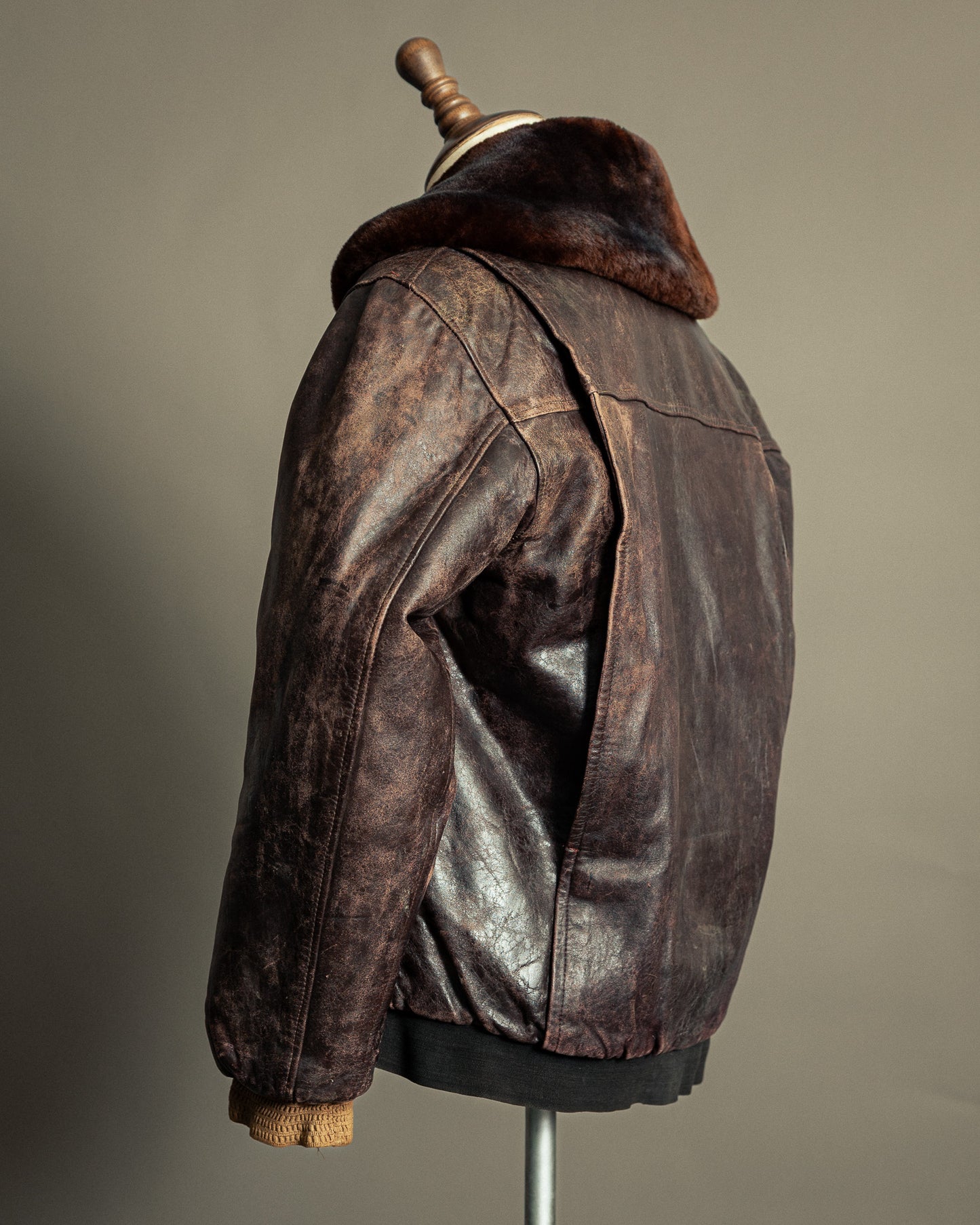 Vintage 1972 Japanese Air Force Leather Flight Jacket - Large (44)