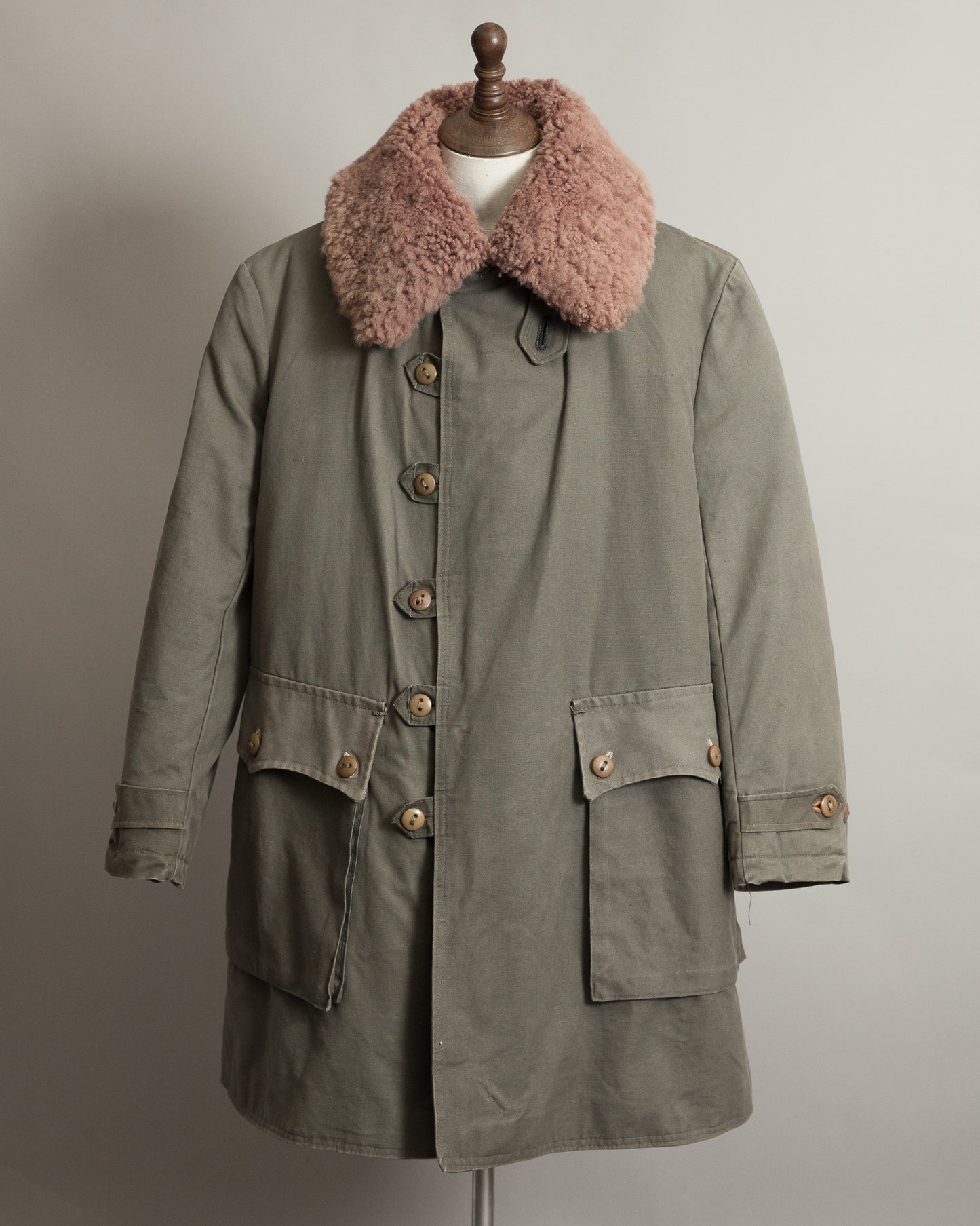 Vintage Swedish Army M1909 Shearling-Lined Field Coat – Size 46 (XL