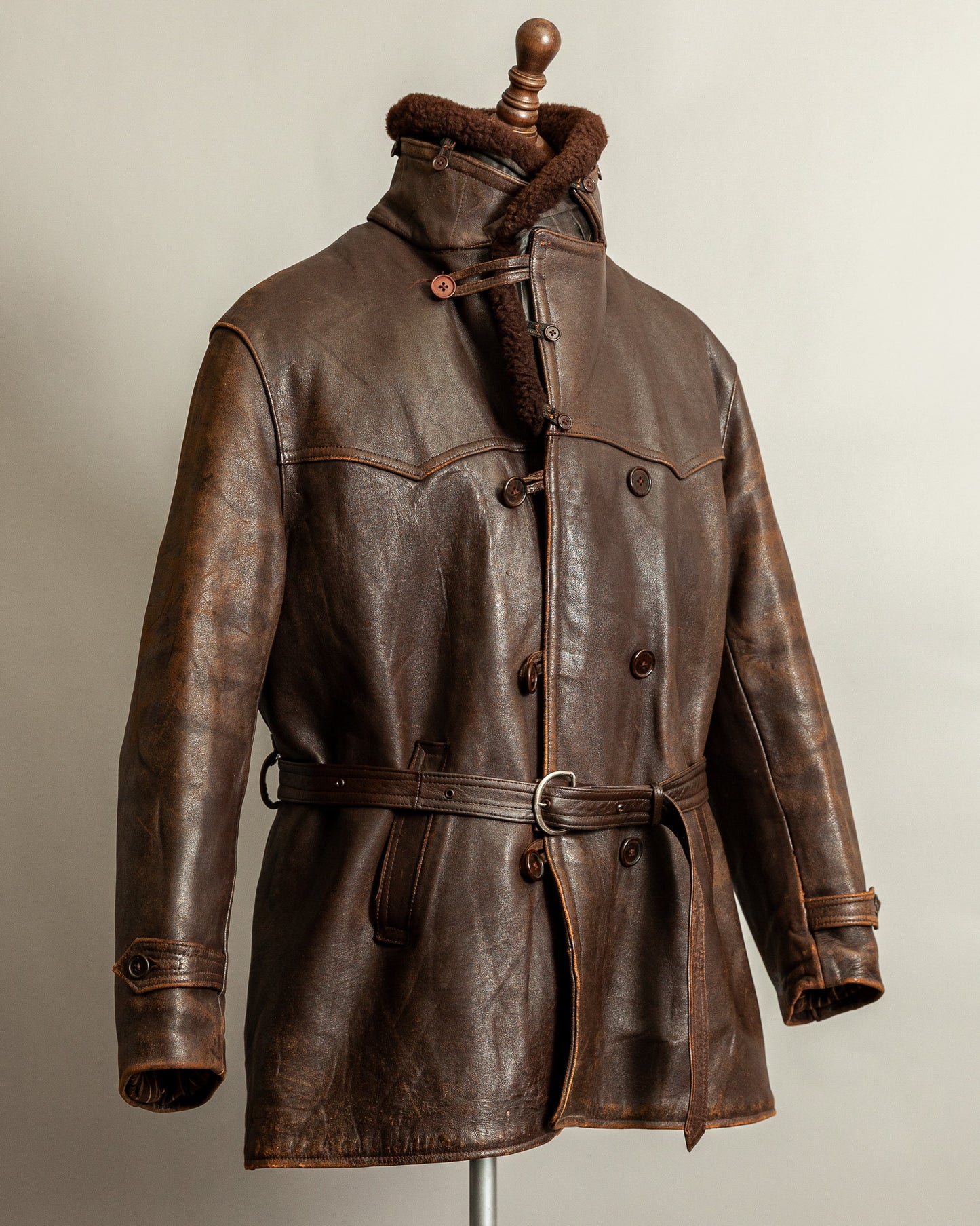 Vintage 1940s French “Le Cuir du Centaure” Leather Motorcycle Jacket – Large (44)