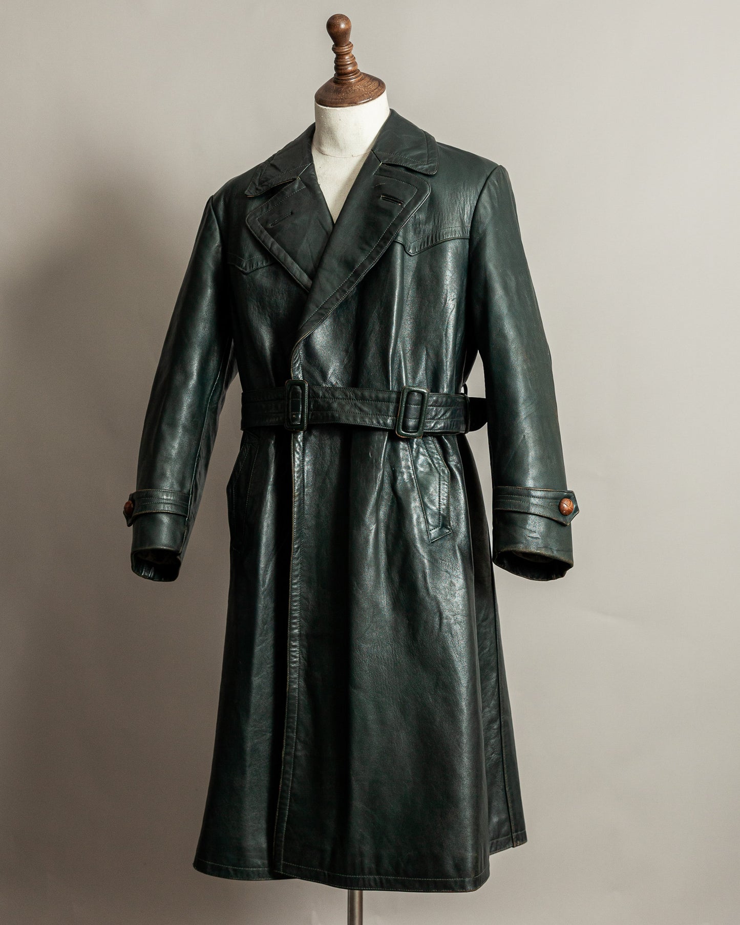 Vintage 1940s German Officer’s Horsehide Leather Trench Coat Large (44)