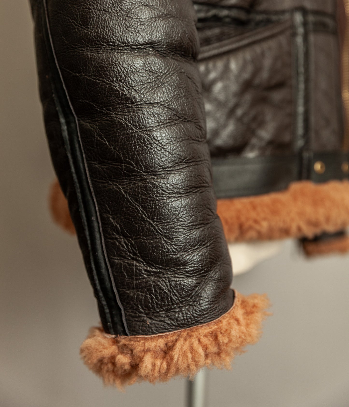 Vintage Cirrus RAF Irvin Groundcrew Sheepskin Flying Jacket Medium (42)