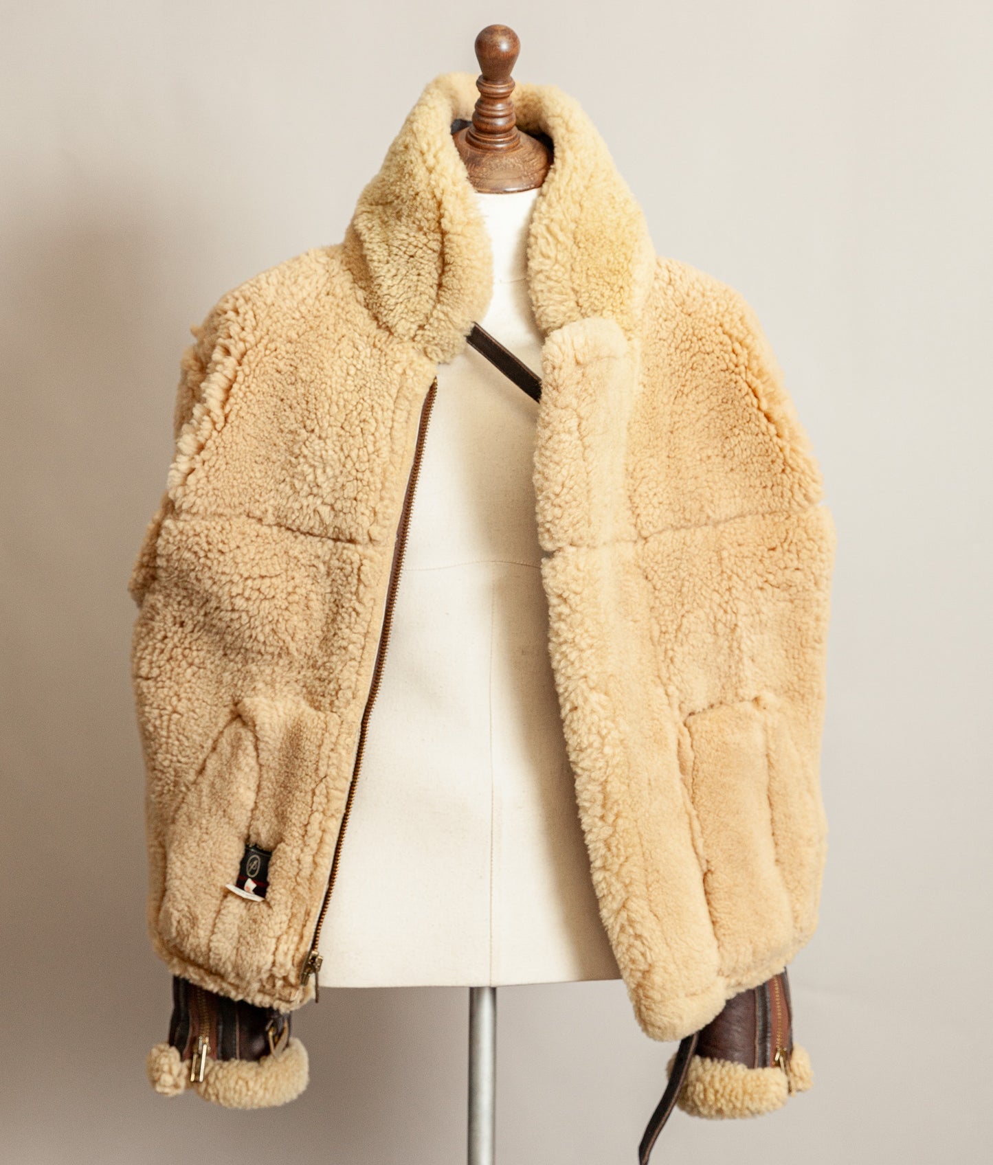 Vintage RAF Irvin Ground Crew Sheepskin Shearling Flying Jacket Medium (42)