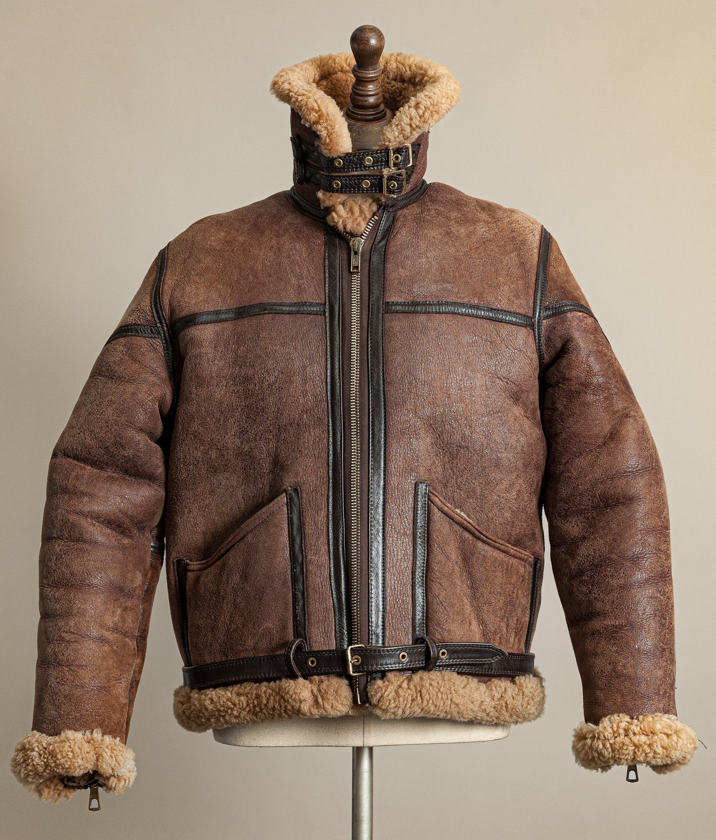 Vintage 1970s Cirrus RAF Irvin Ground Crew Sheepskin Shearling Flying Jacket Medium (42)