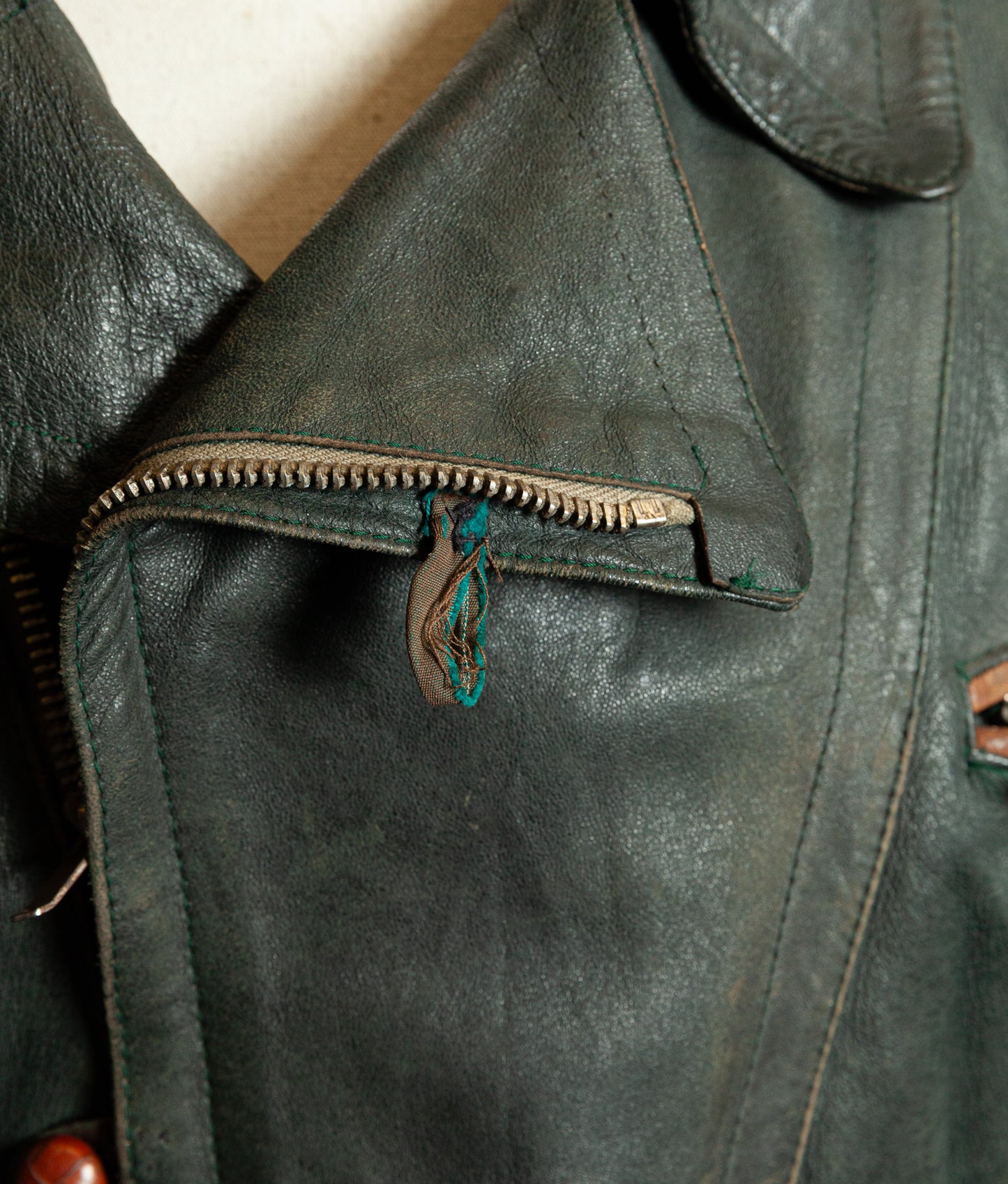 Vintage 1950s RAKA German Motorcycle Jacket Cowhide, RUHR Zips