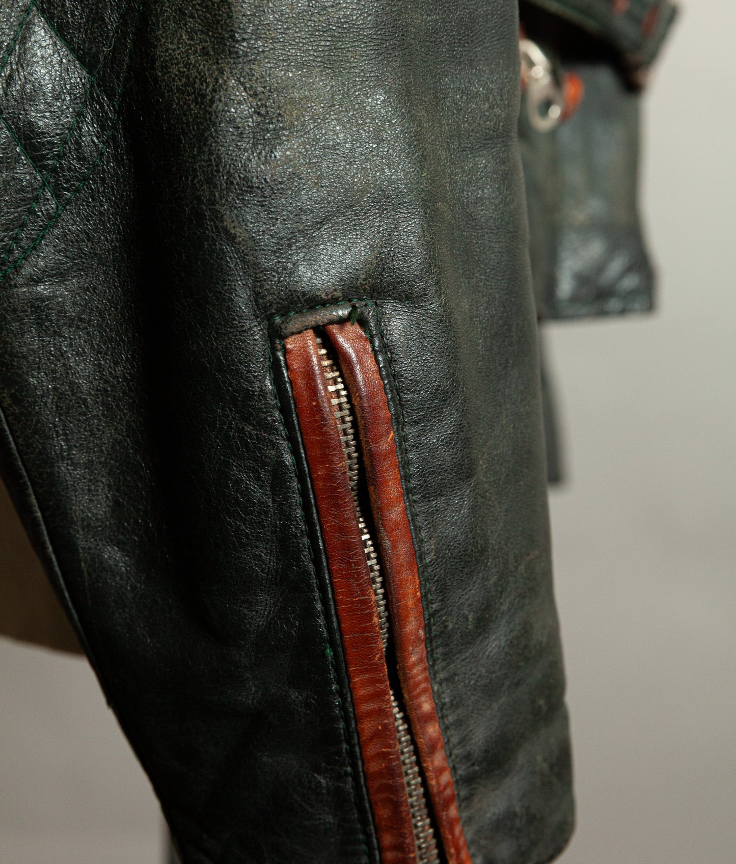Vintage 1950s RAKA German Motorcycle Jacket Cowhide, RUHR Zips