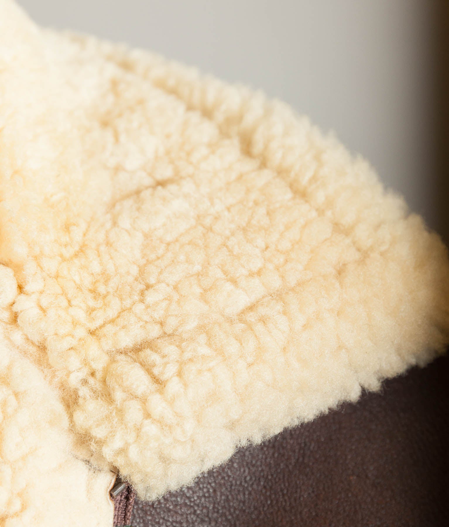 Vintage 1990s English B-3 Sheepskin Flying Jacket – Chestnut Brown
