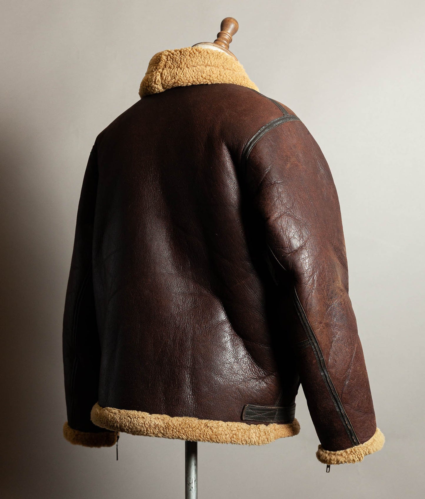 Vintage Cirrus Irvin Sheepskin Shearling RAF Flying Bomber Jacket