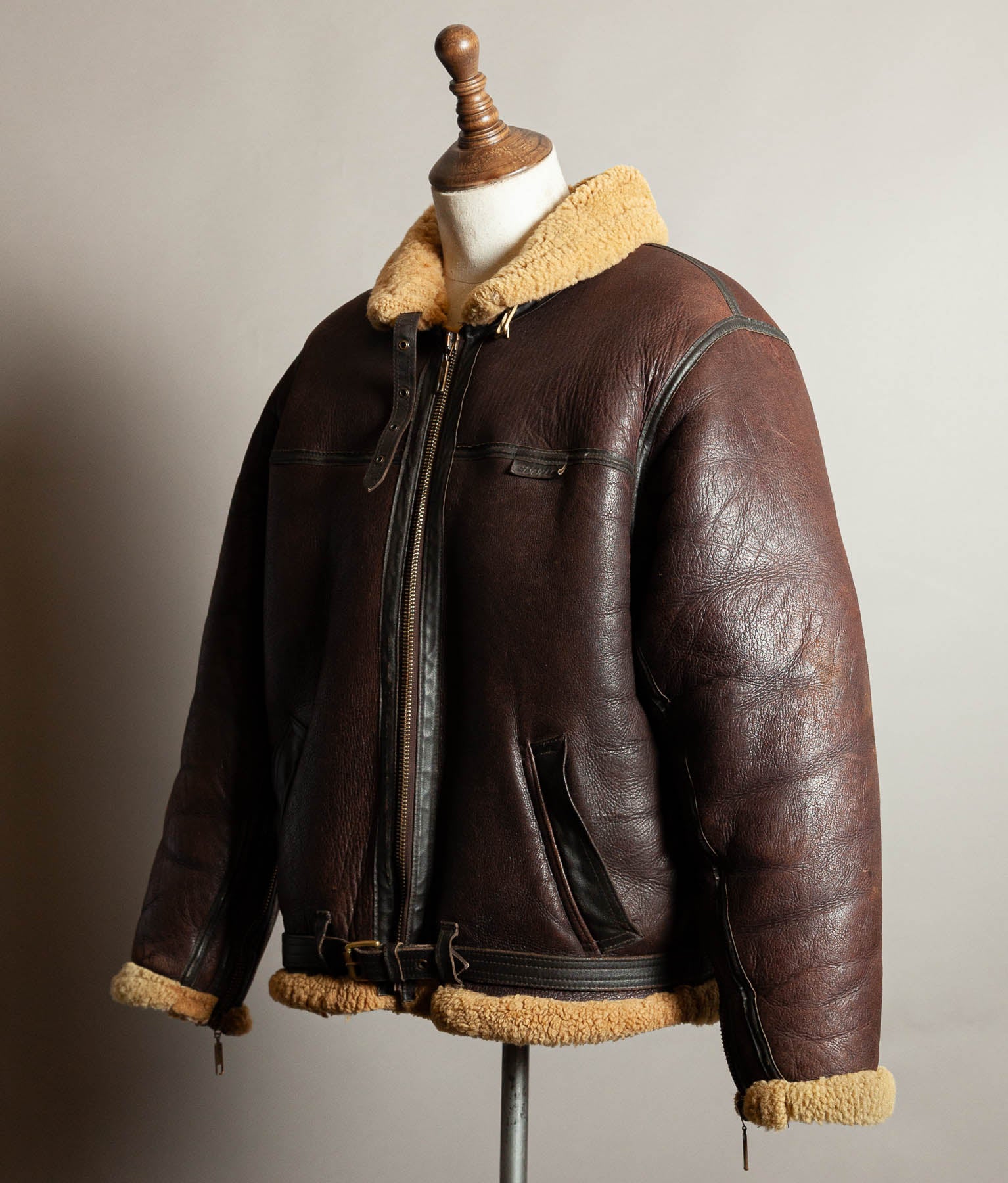 Vintage Cirrus Irvin Sheepskin Shearling RAF Flying Bomber Jacket