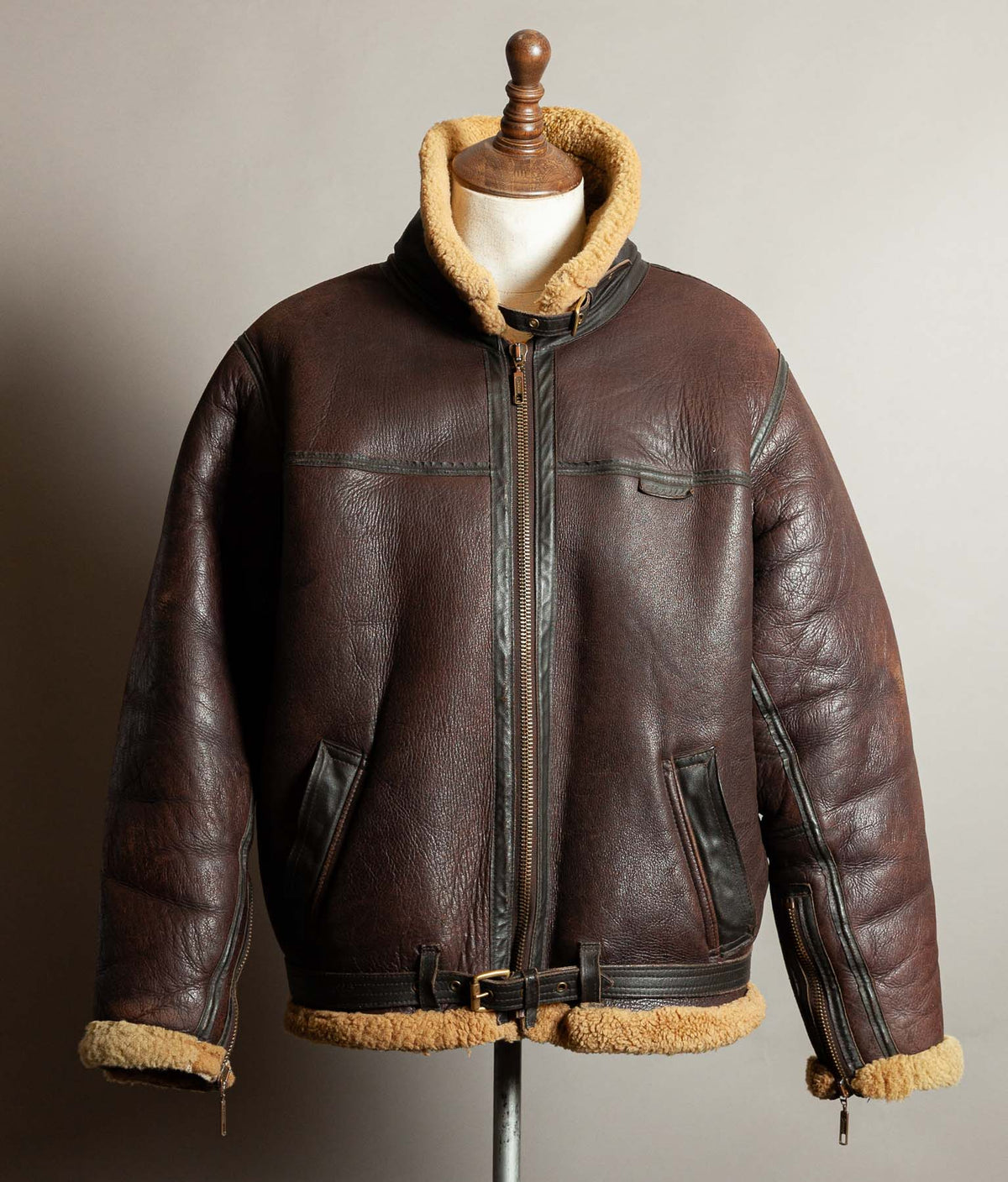 Vintage Cirrus Irvin Sheepskin Shearling RAF Flying Bomber Jacket