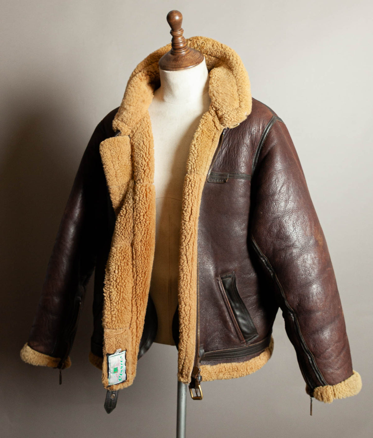 Vintage Cirrus Irvin Sheepskin Shearling RAF Flying Bomber Jacket